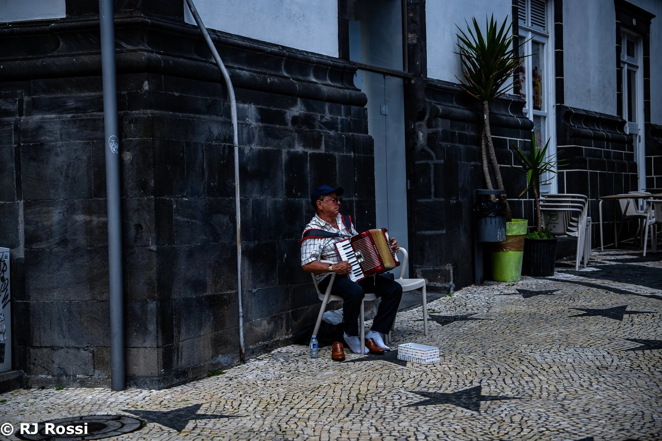Azoresstreet-13.jpg
