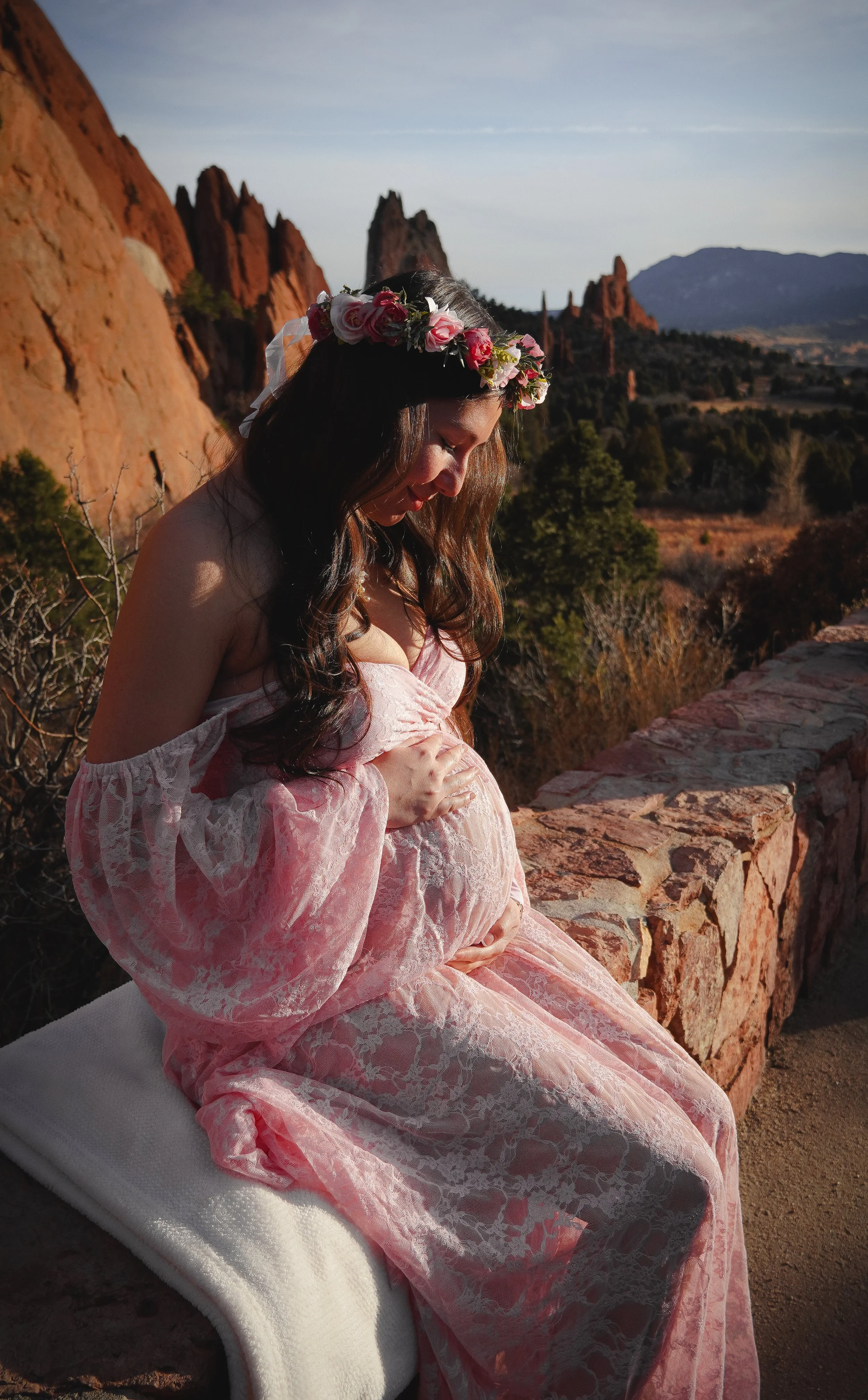 Expectant mother during an outdoor maternity session.