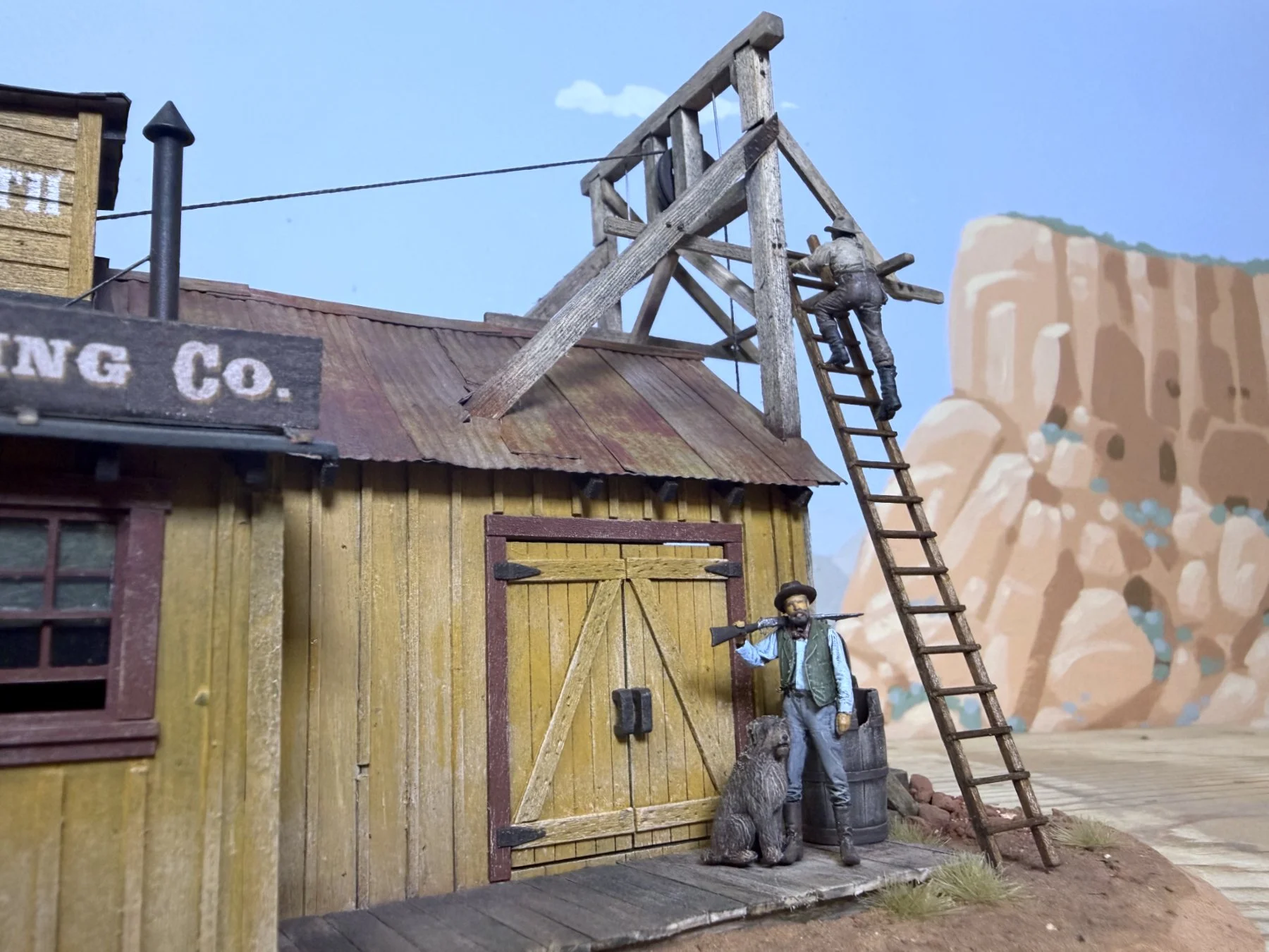 Gold Tooth Mine built by Dave Meek