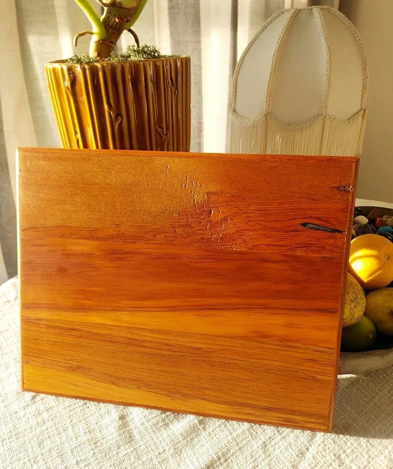 Medium Chopping Board