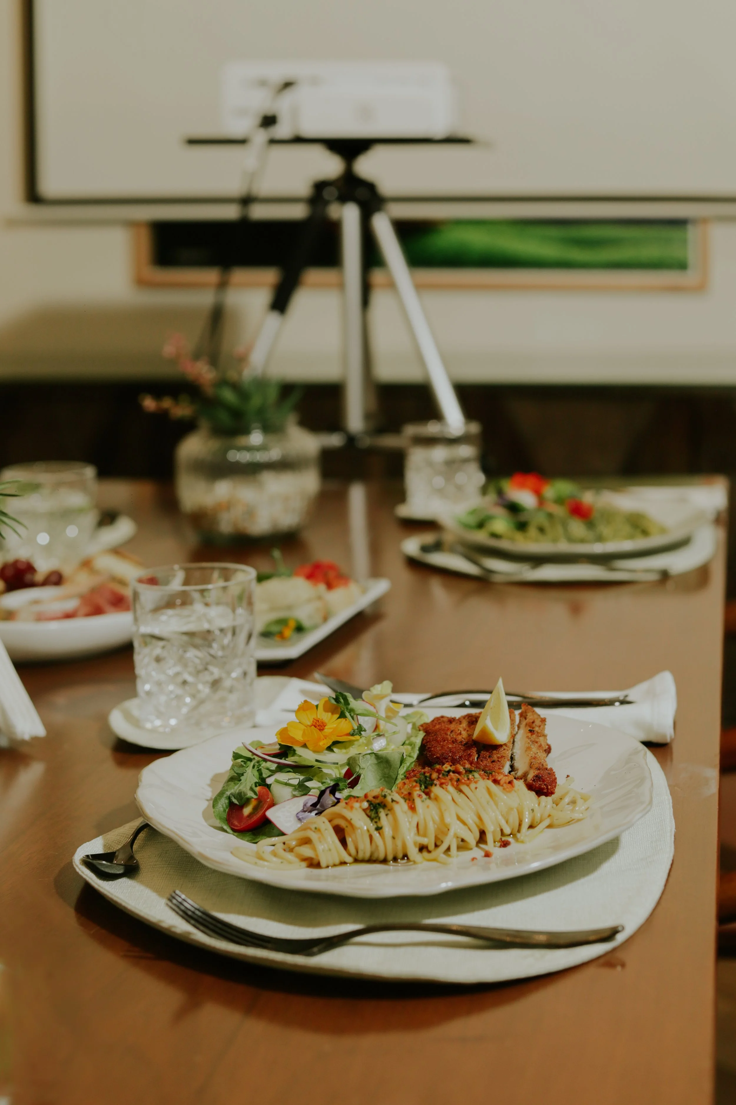 Business Lunches &amp; Team Gatherings in Makati: A Different Kind of Corporate Dining Experience