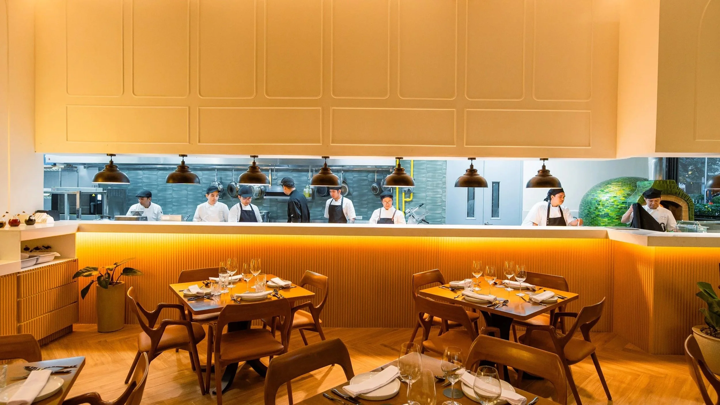 Best+Italian+Restaurants+in+Makati_Tavolo.jpg