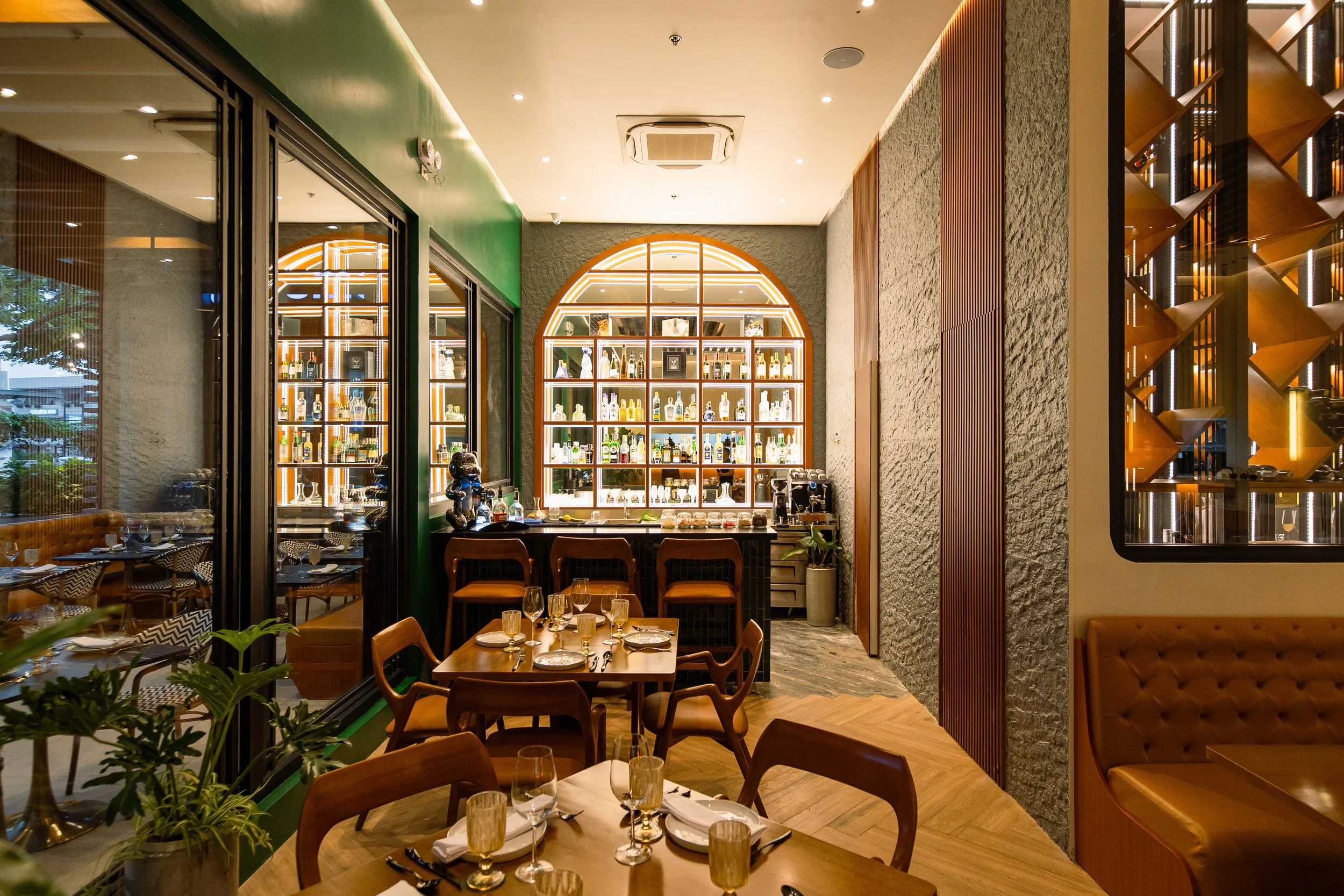 Trattoria: The Italian Tradition of Slower, More Personal Dining