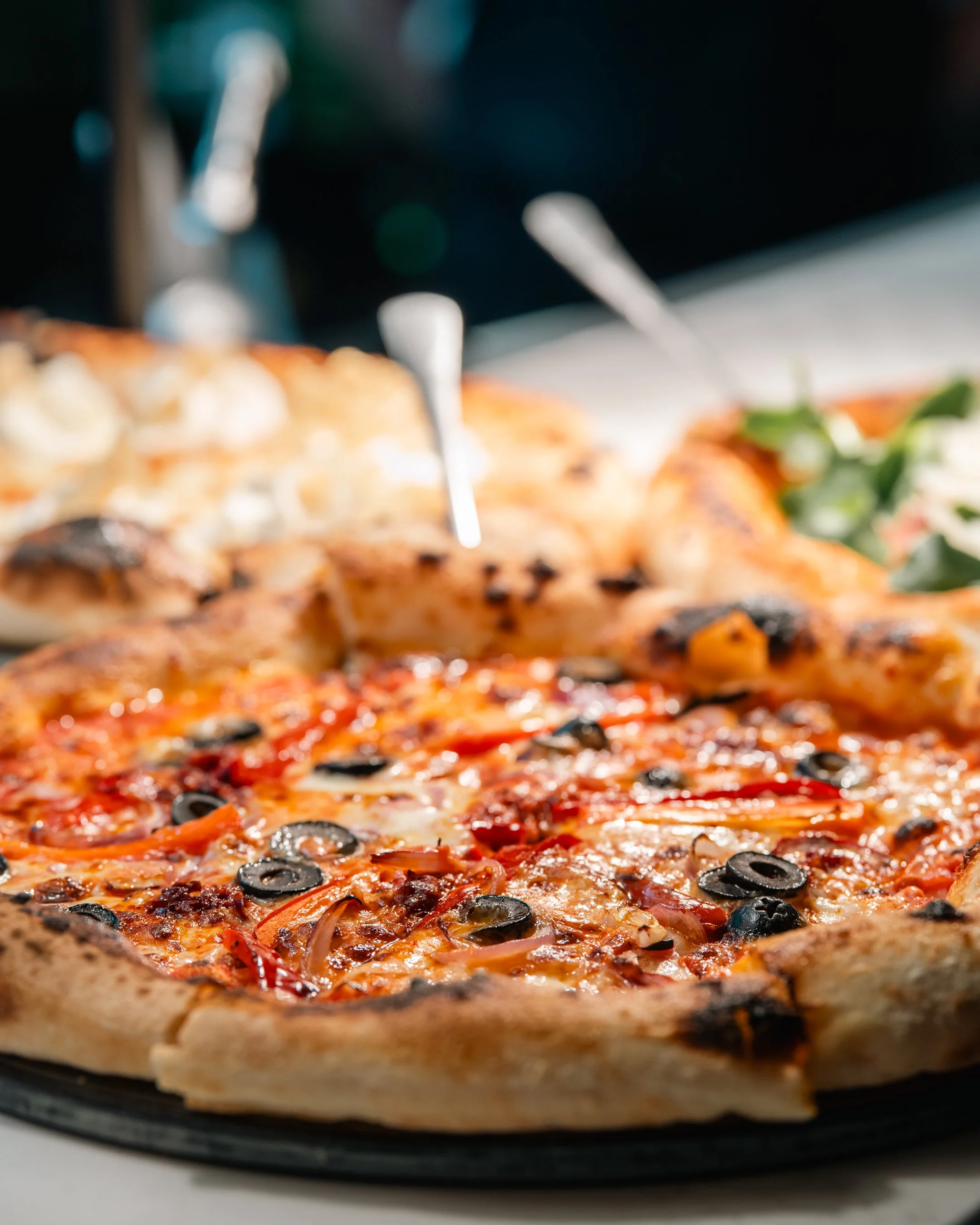 Different Kinds of Pizza: A Guide to Italian Pizza and Toppings