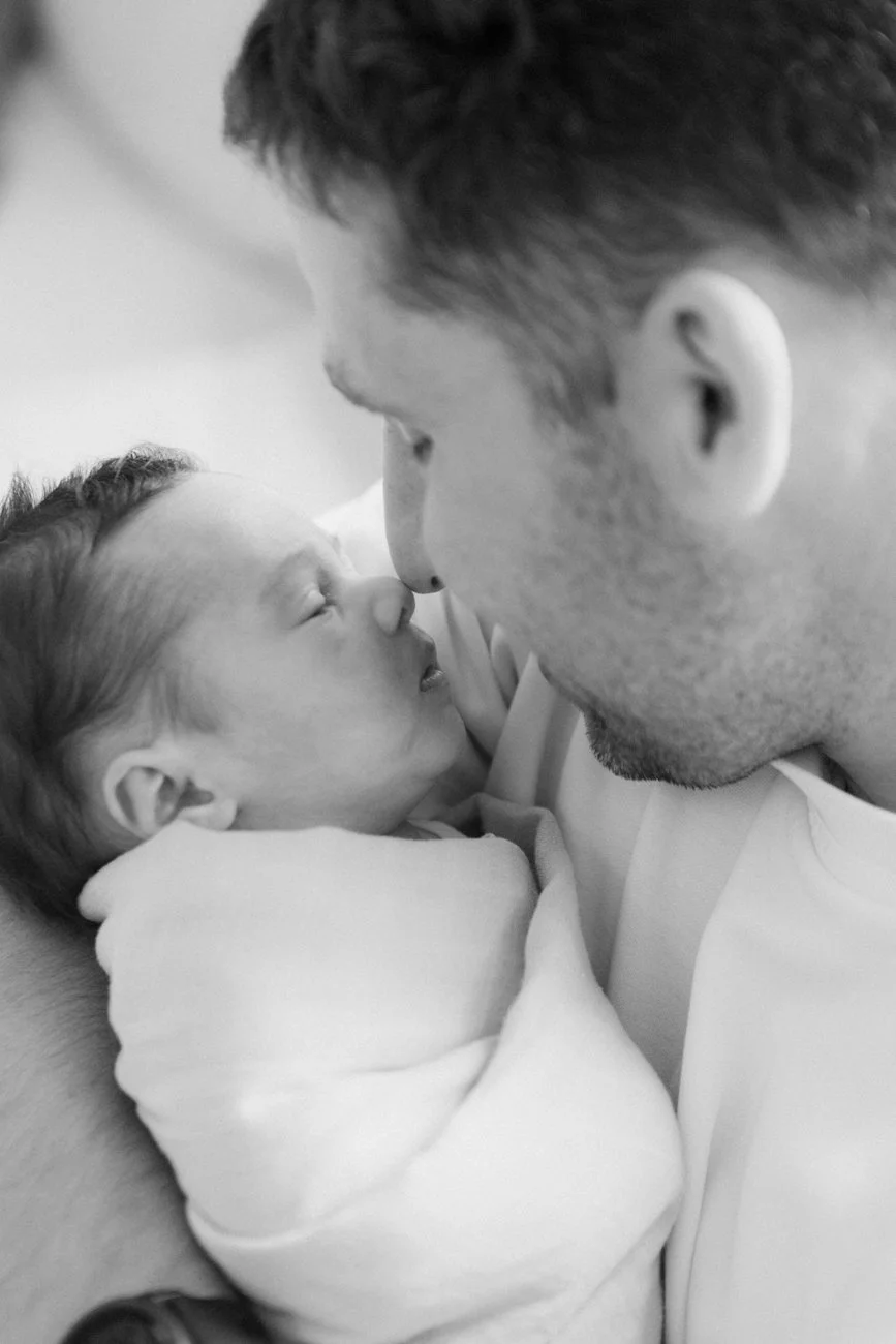 family-portraiture-father-baby-toucing-noses.001.jpg