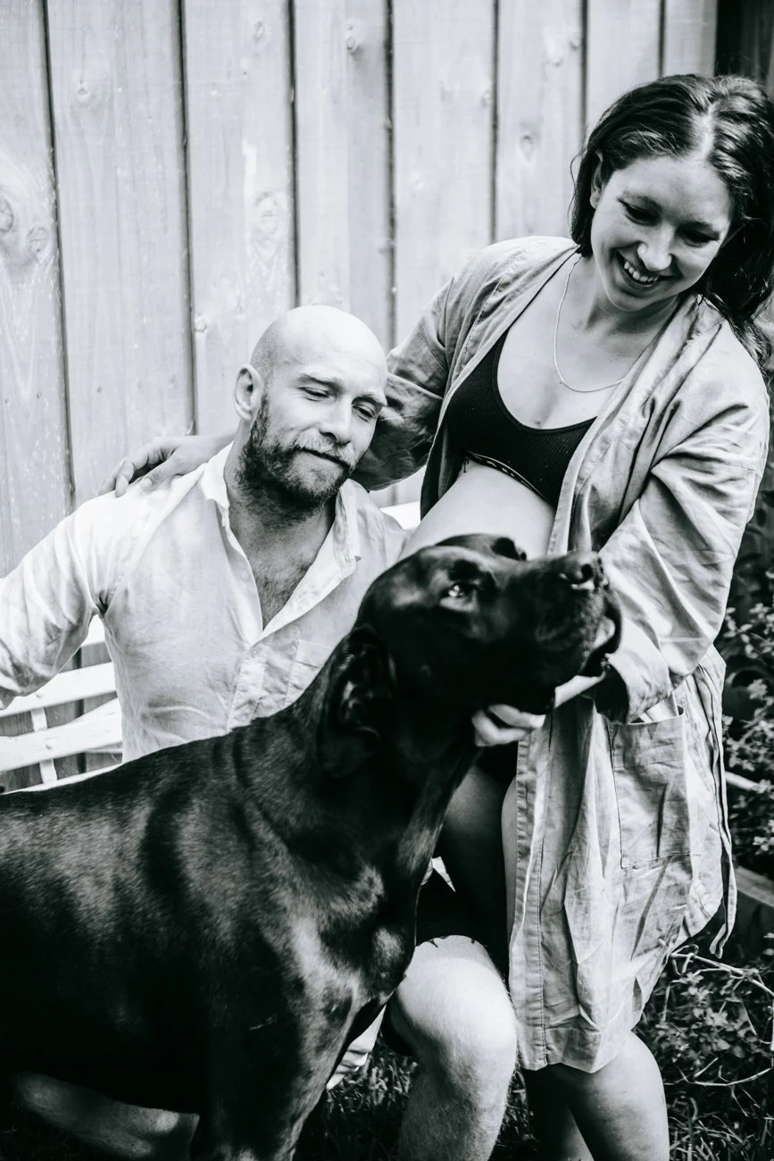 family-portraiture-couple-dog-backyard.004.jpg