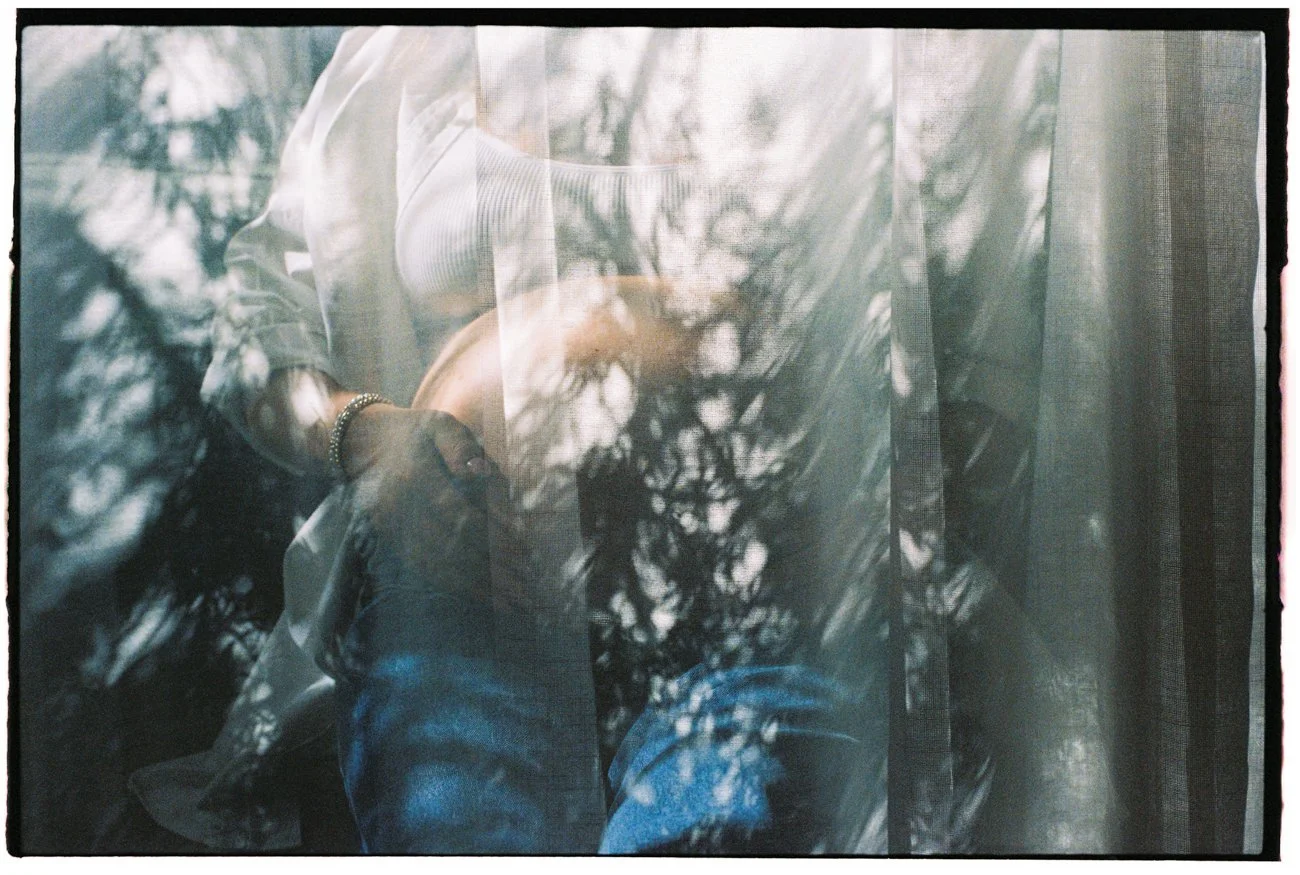 family-portraiture-pregnant-woman-double-exposure.002.jpg
