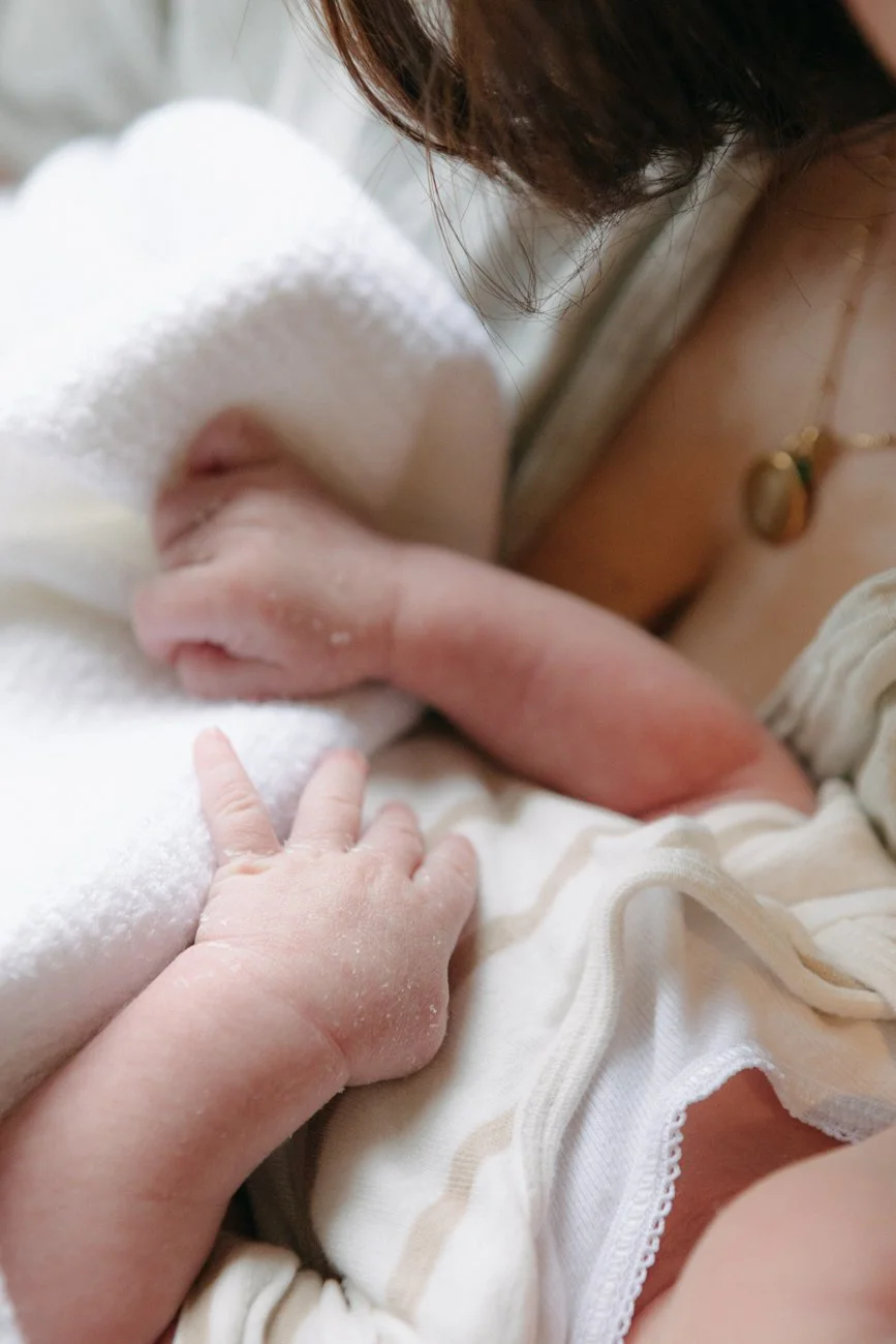 family-portraiture-newborn-arms.001.jpg