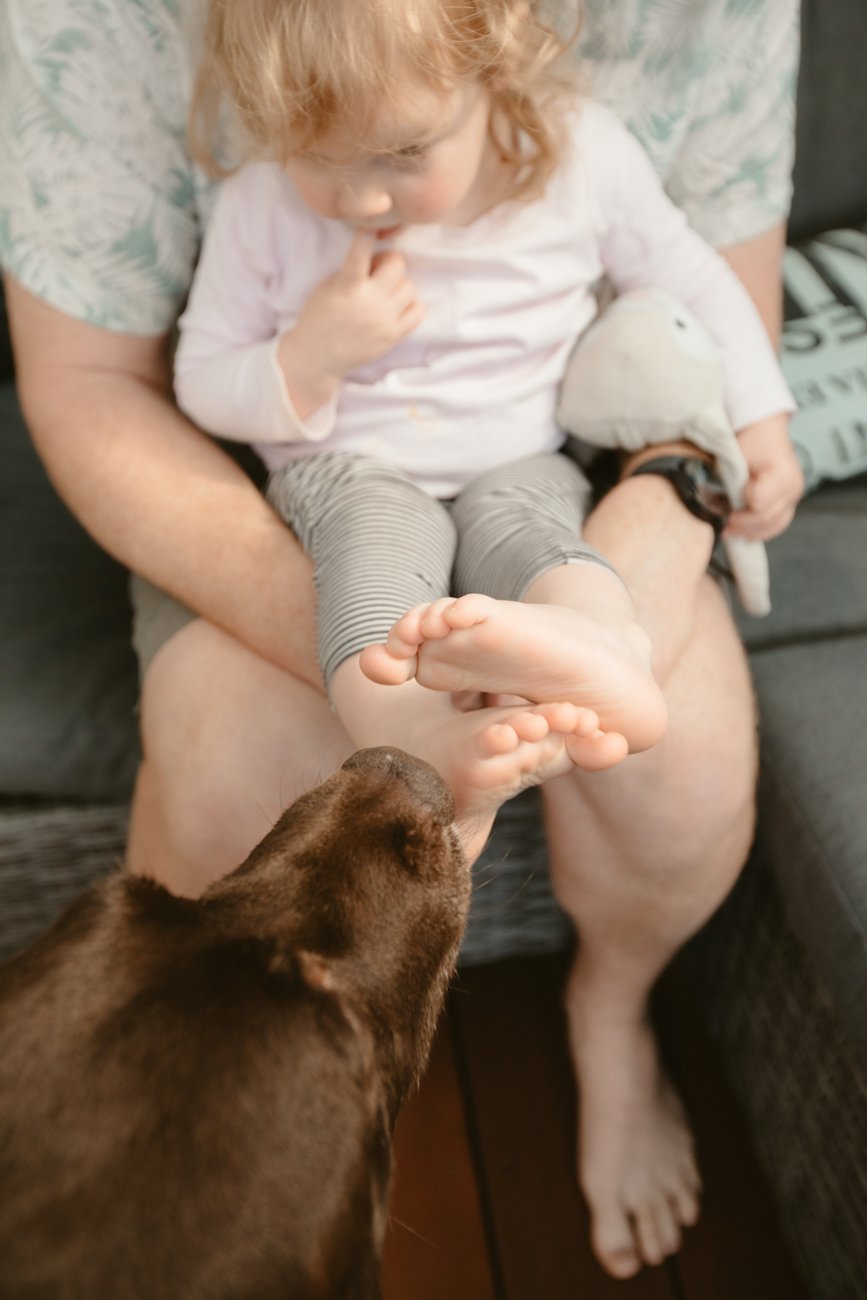 family-portraiture-father-holding-daughter.003.jpg