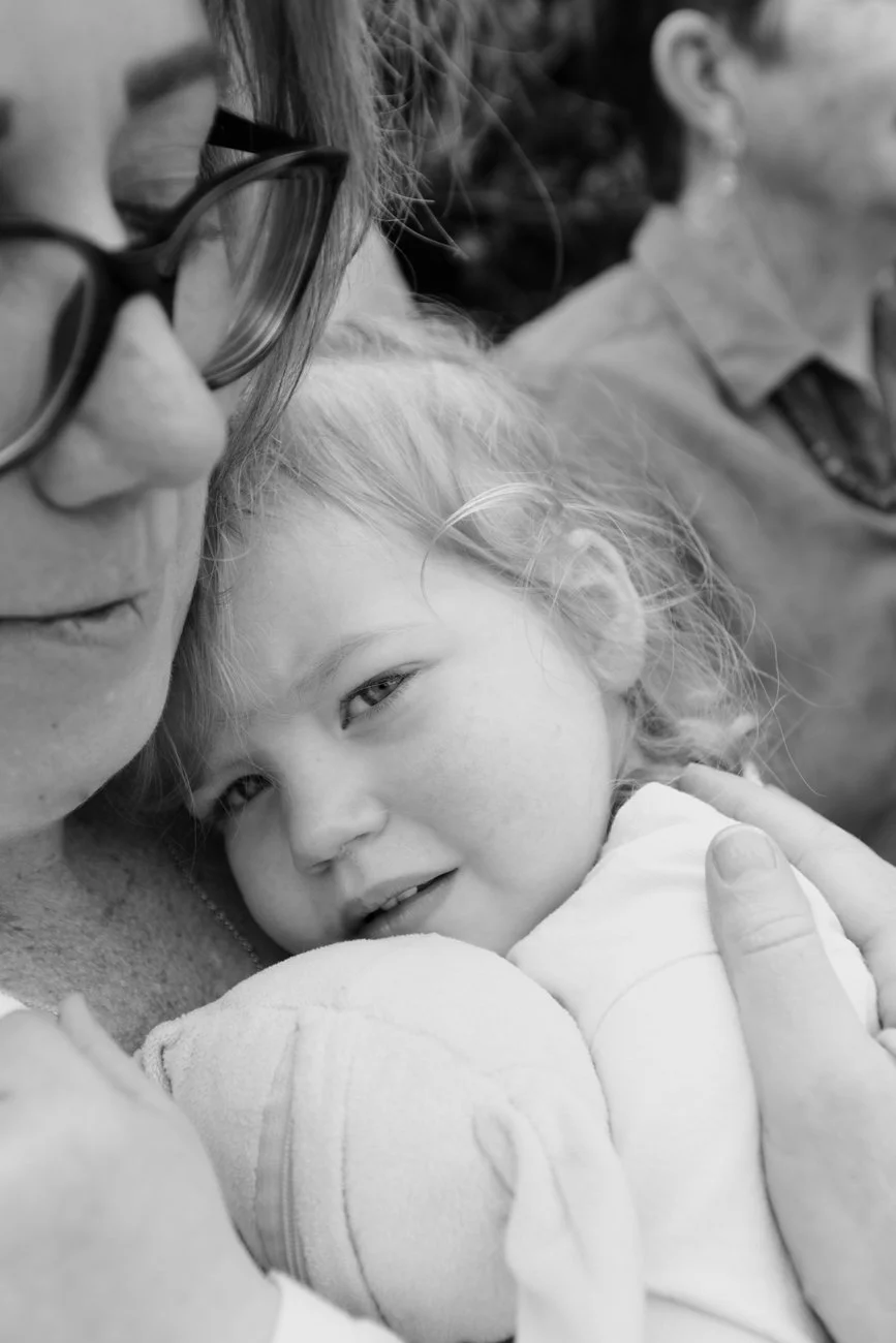 family-portraiture-mother-holding-daughter.001.jpg