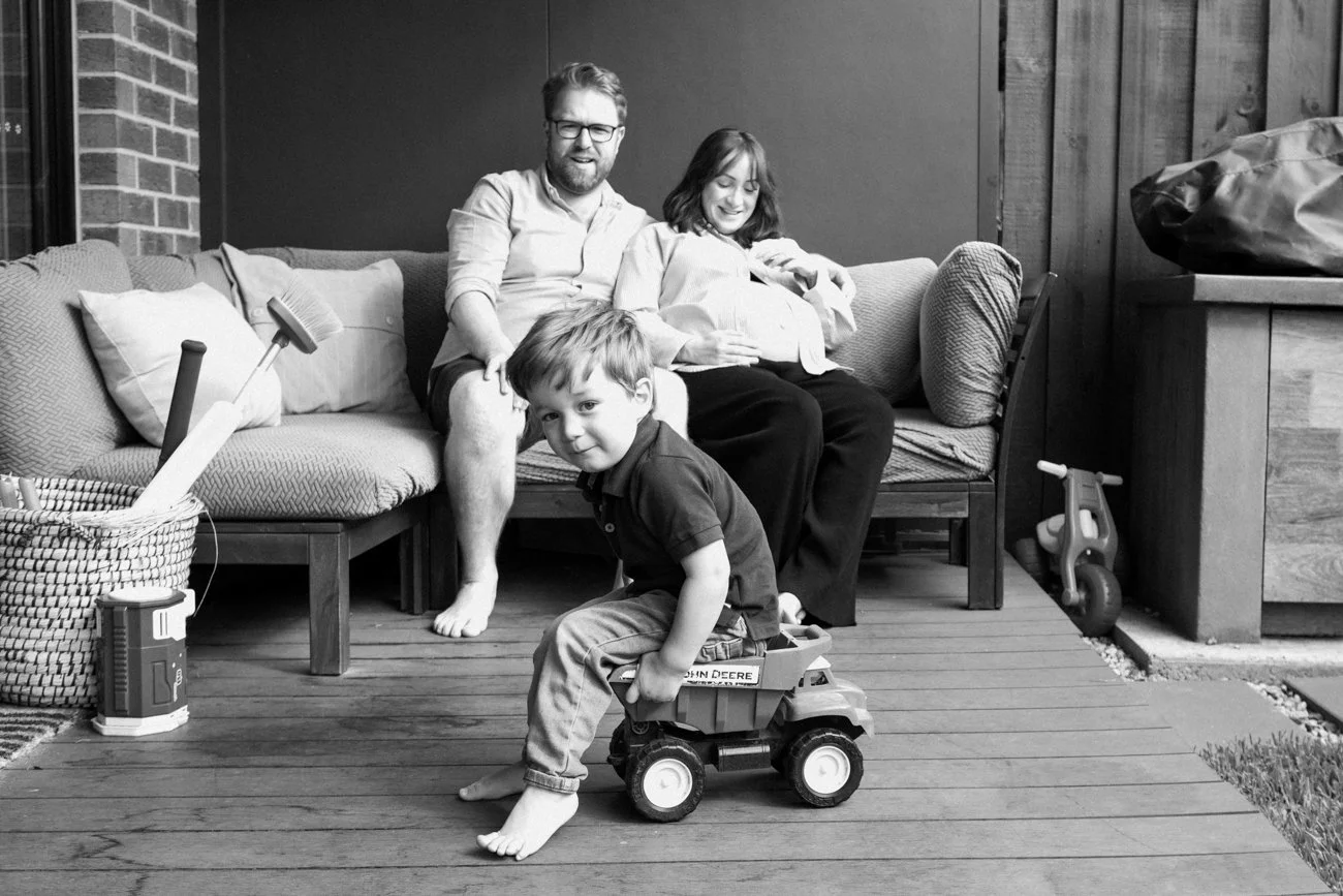 family-portraiture-child-toy-truck.001.jpg