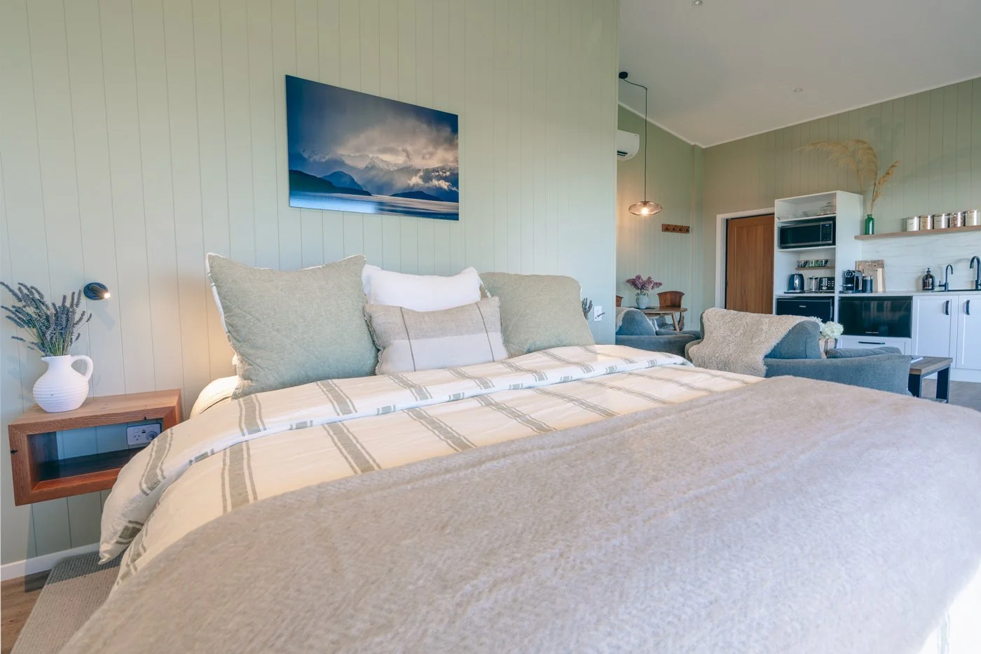 Bedroom.jpg