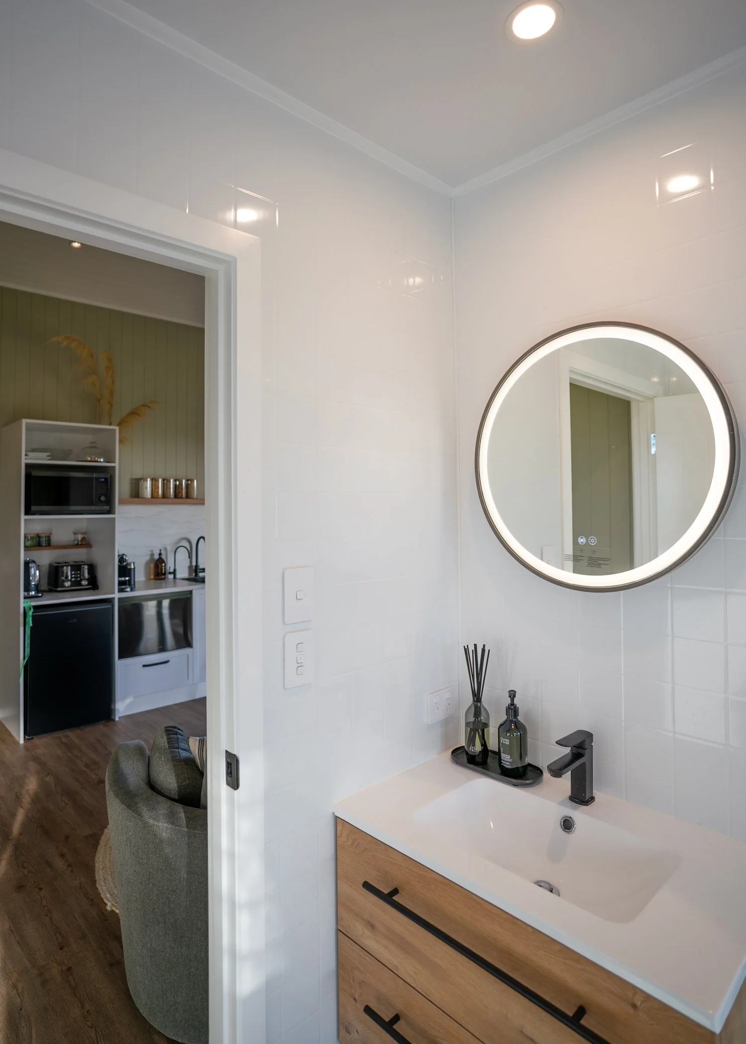 Bathroom-2.jpg