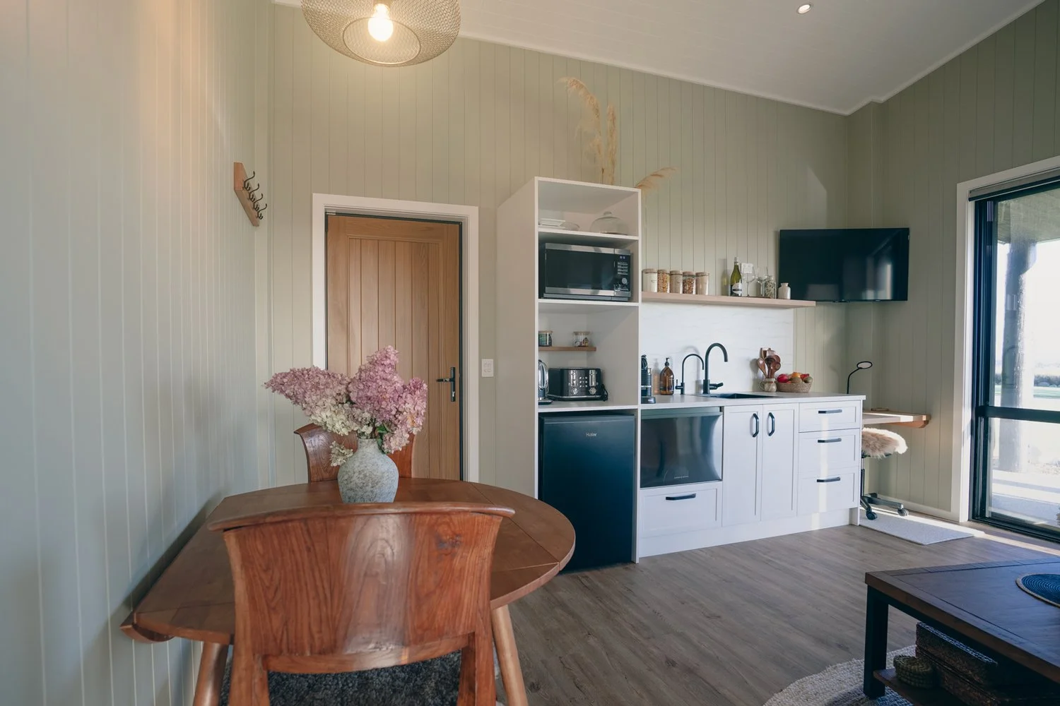 Kitchen-dining.jpg