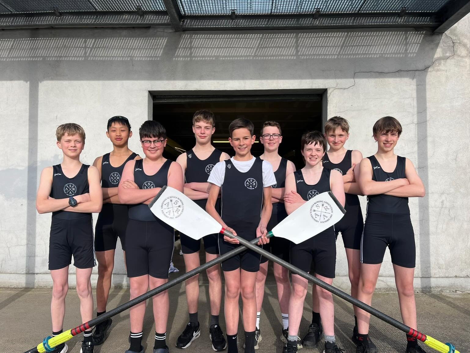 The first of our National Schools Regatta crew announcements are here!!! 

⚫️⚪️FRIDAY⚪️⚫️

O J14 8x+ (Cherwell Cup)
S- Euan J
7- Zecheng Z
6- Rory P
5- Thomas M
4- Ewan A
3- Thomas F
2- Se&aacute;n R
B- Orrin B
Cox: Max Martin

W J14 4x+ (Hunter Cup)