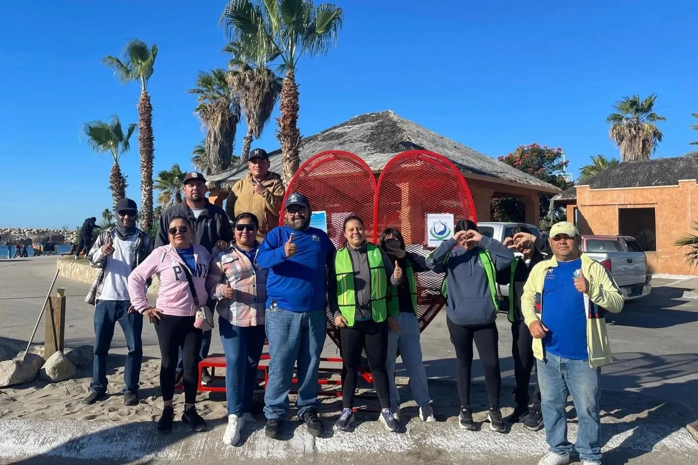 ¡Juntos por una playa más limpia!