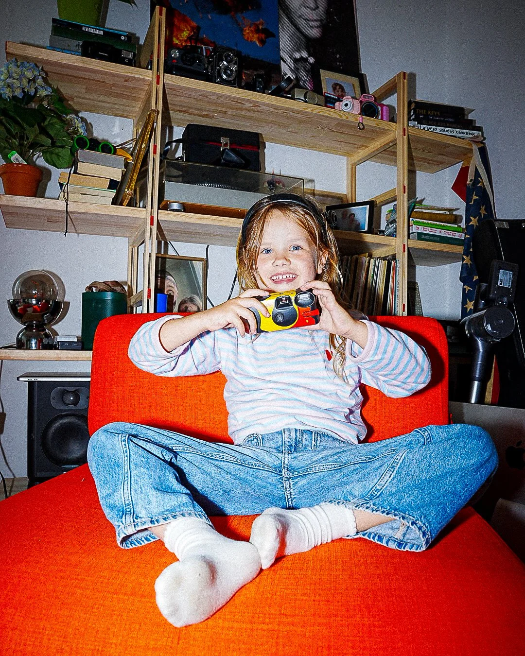 littlecameragirl.jpg
