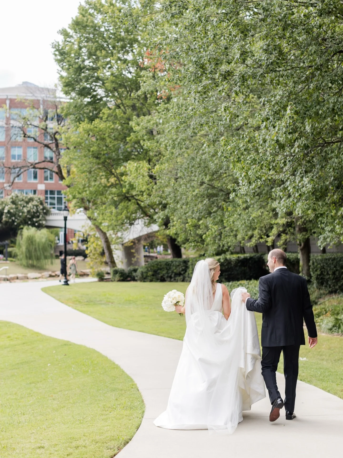 Here to handle every detail so you can be fully present🤍
Booking 2027 with a few 2026 dates left!!✨

📸 @ryanandalyssaphotography 

#greenvillescwedding #greenvillesouthcarolina #southcarolinawedding #weddingplanner #scweddingplanner
