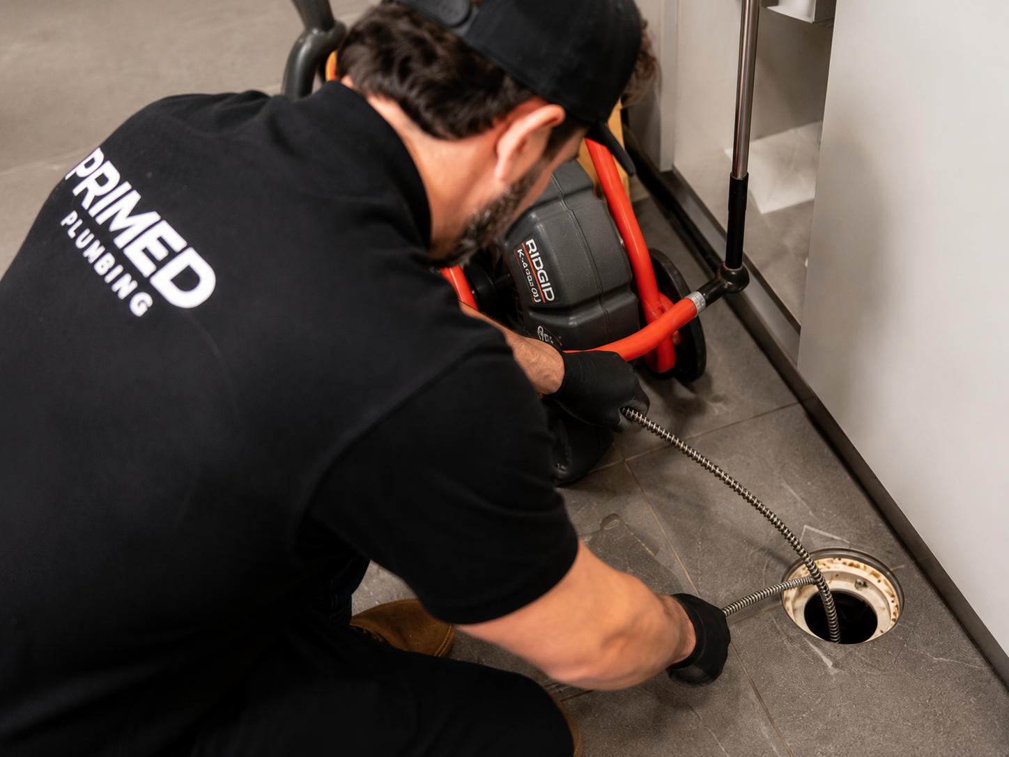 Cairns Plumber fixing a blocked drain