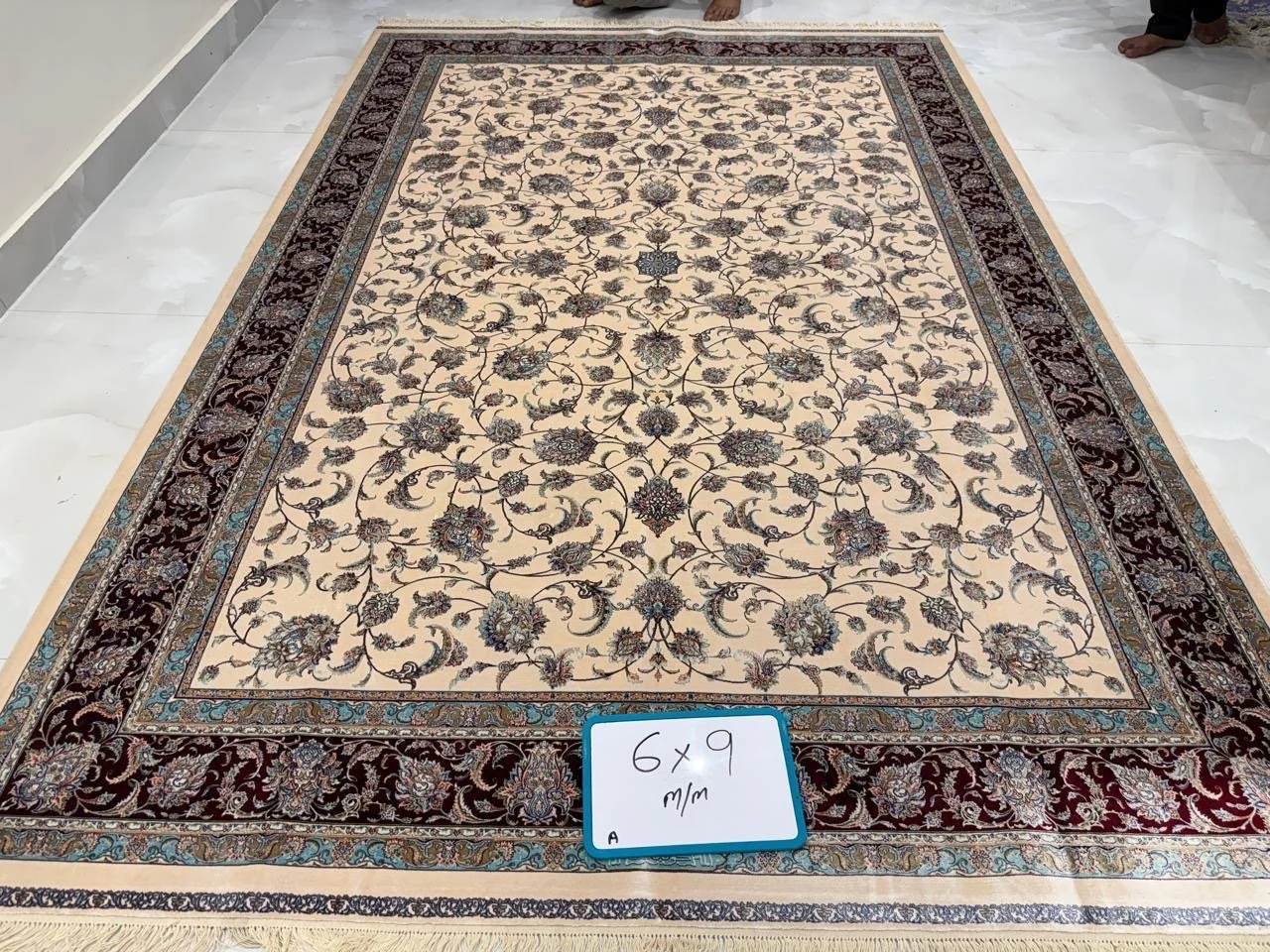 Exquisite Silk Rugs 6ft x 9ft  Collection 3