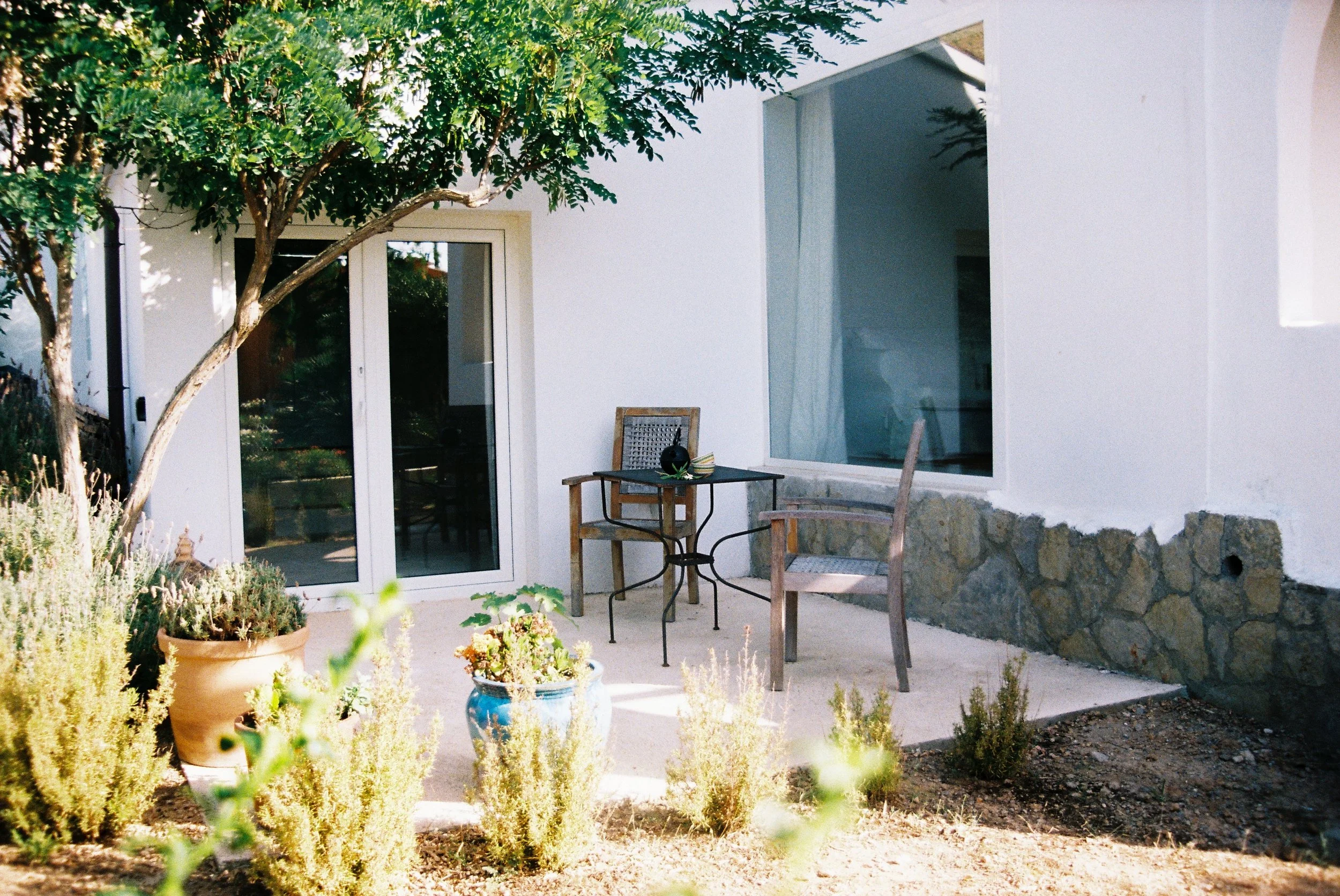 R1-02355-0020.jpg
