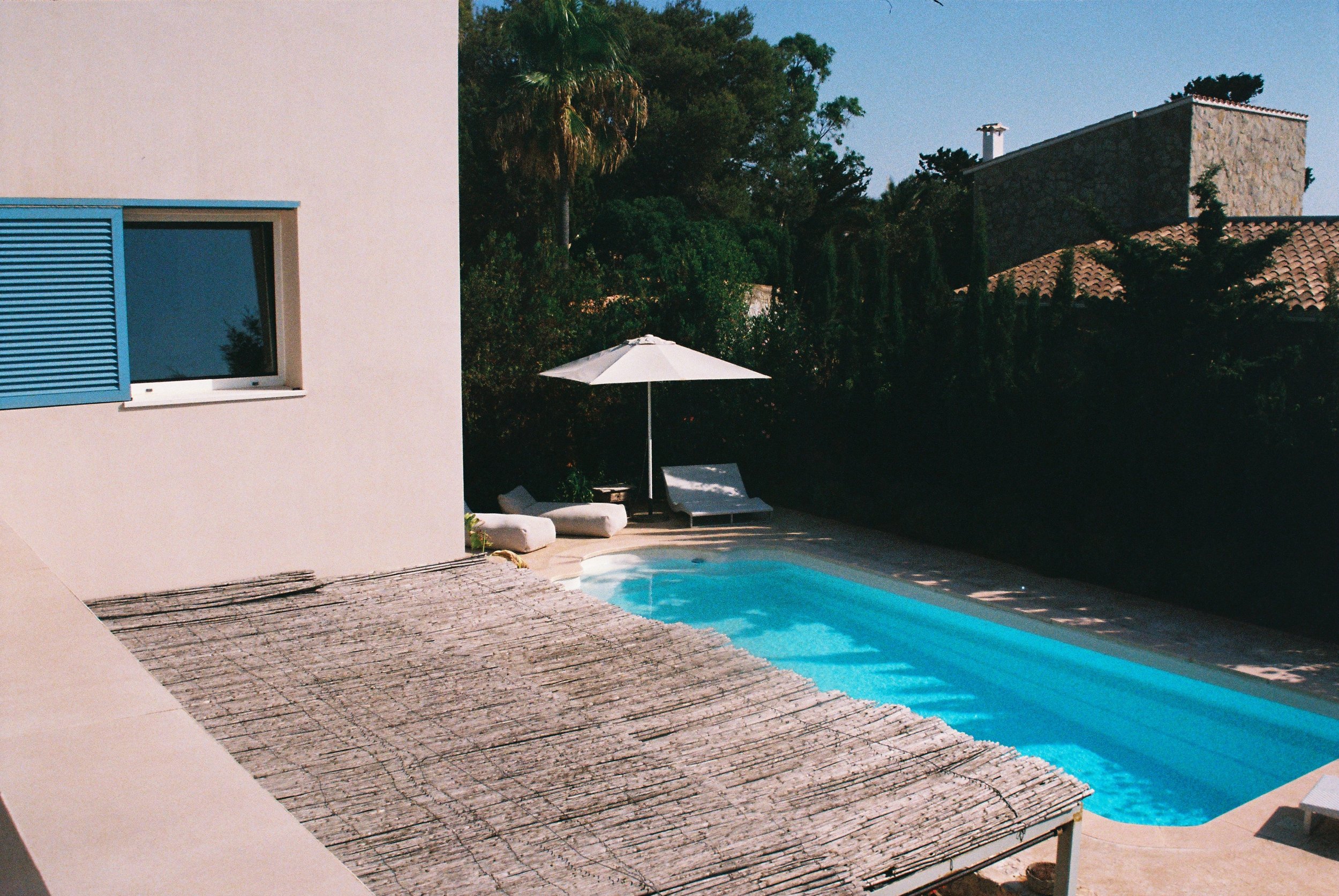pool view