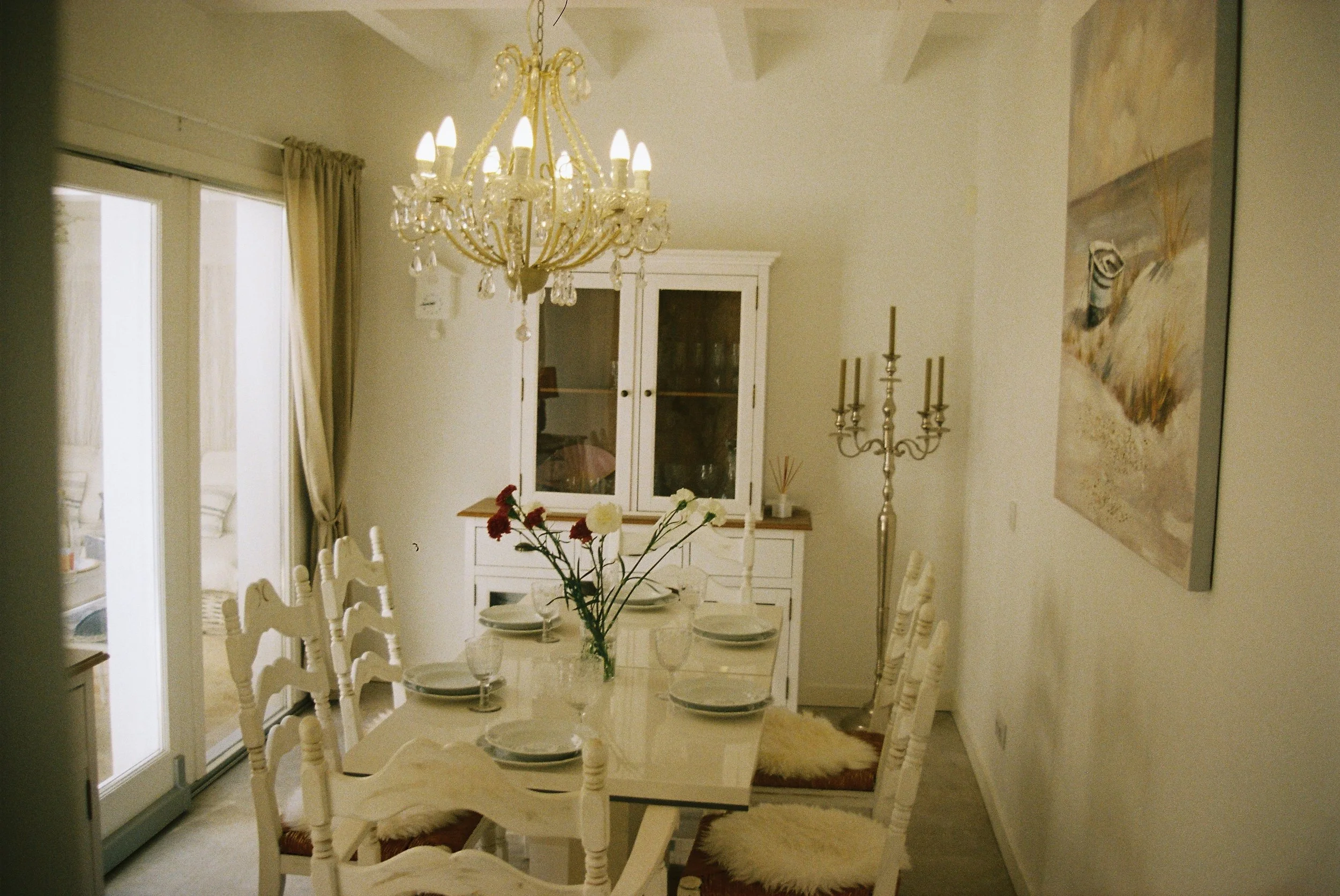 R1-02356-001A.jpg