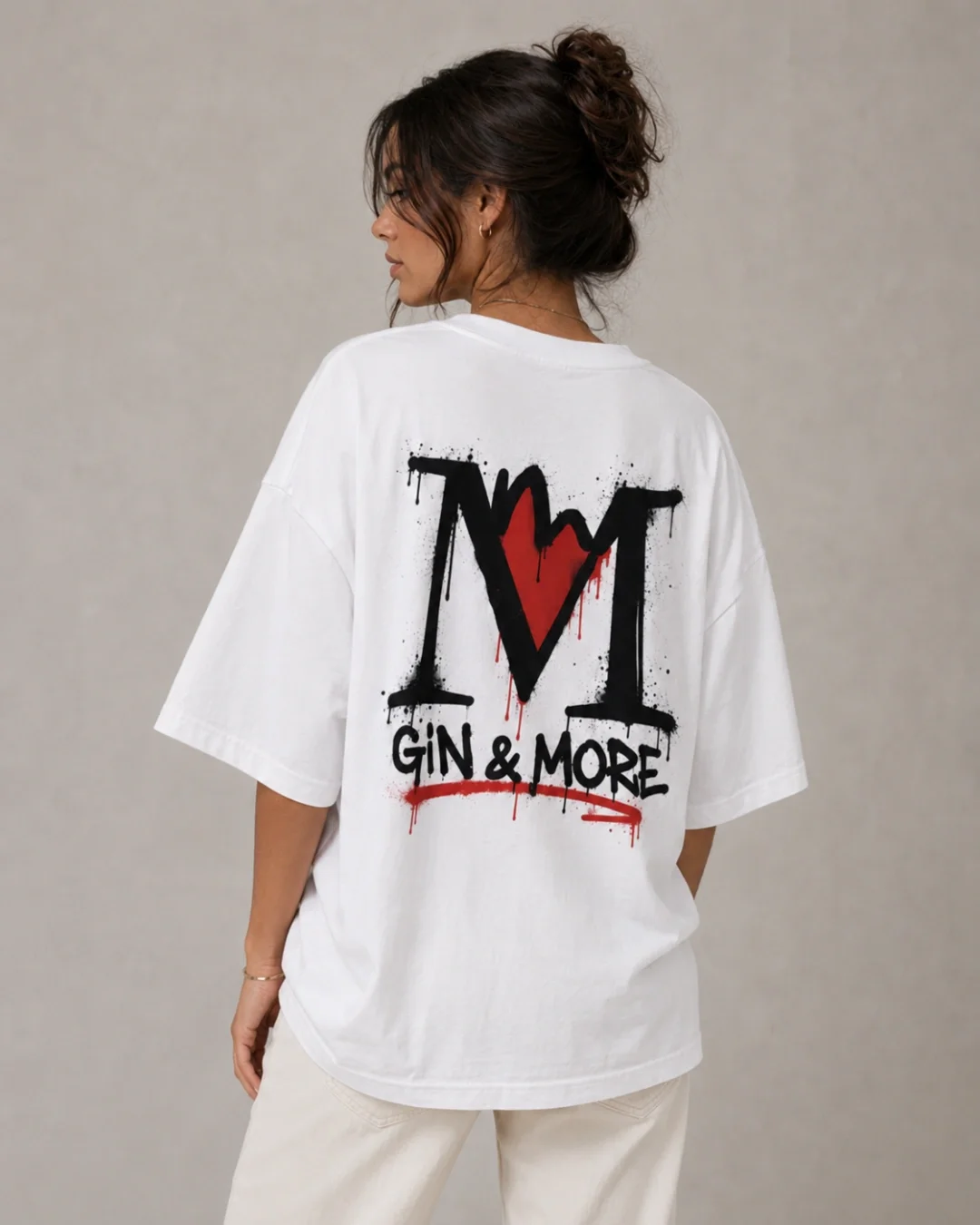 gin-and-more-tshirt-bianca-oversize-donna-streetwear.webp