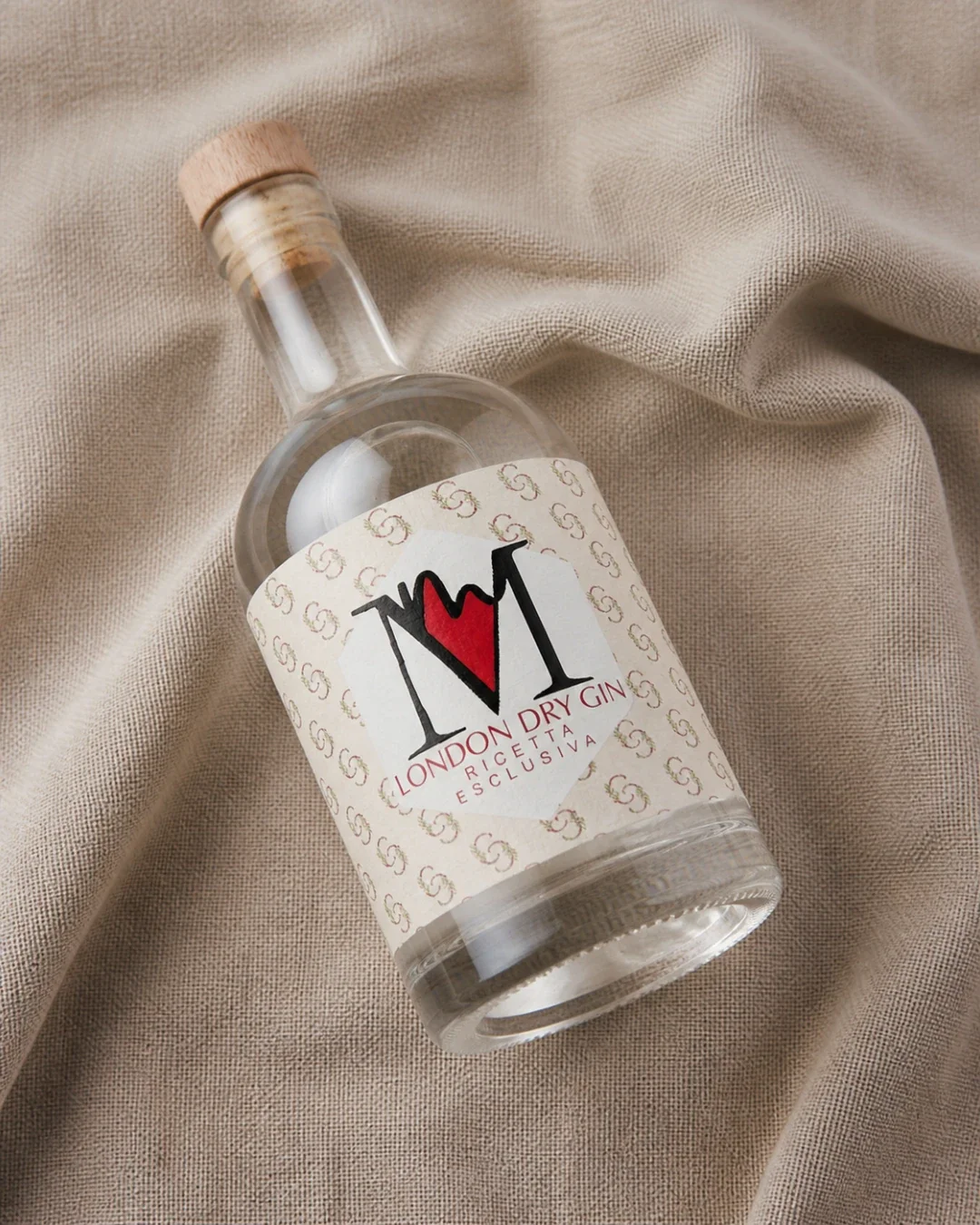 gin-mattai-del-moro-artemisia-fieno-greco.webp