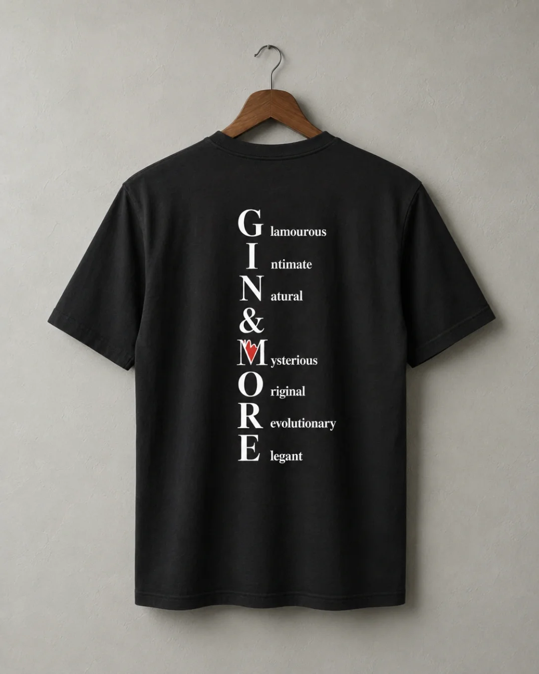 T-Shirt Gin&More Nera Regular - Logo Verticale