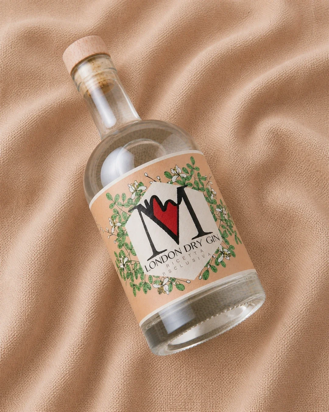 gin-mattai-del-moro-artemisia-moringa-oleifera.webp