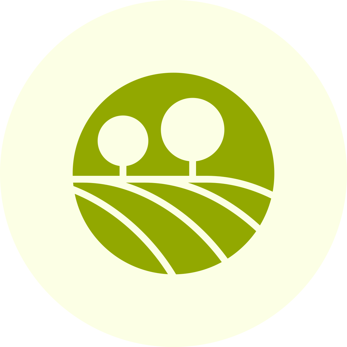 Groene logo met twee bomen en geroste velden in een cirkel op een lichte achtergrond.