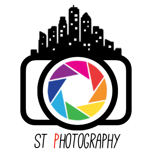Icon of a camera with a colorful shutter, stars above, and a red tag below reading 'Photo'.