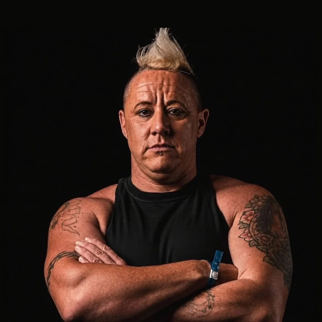 Giants Live, and Global Strongwomen - Sam Taylor