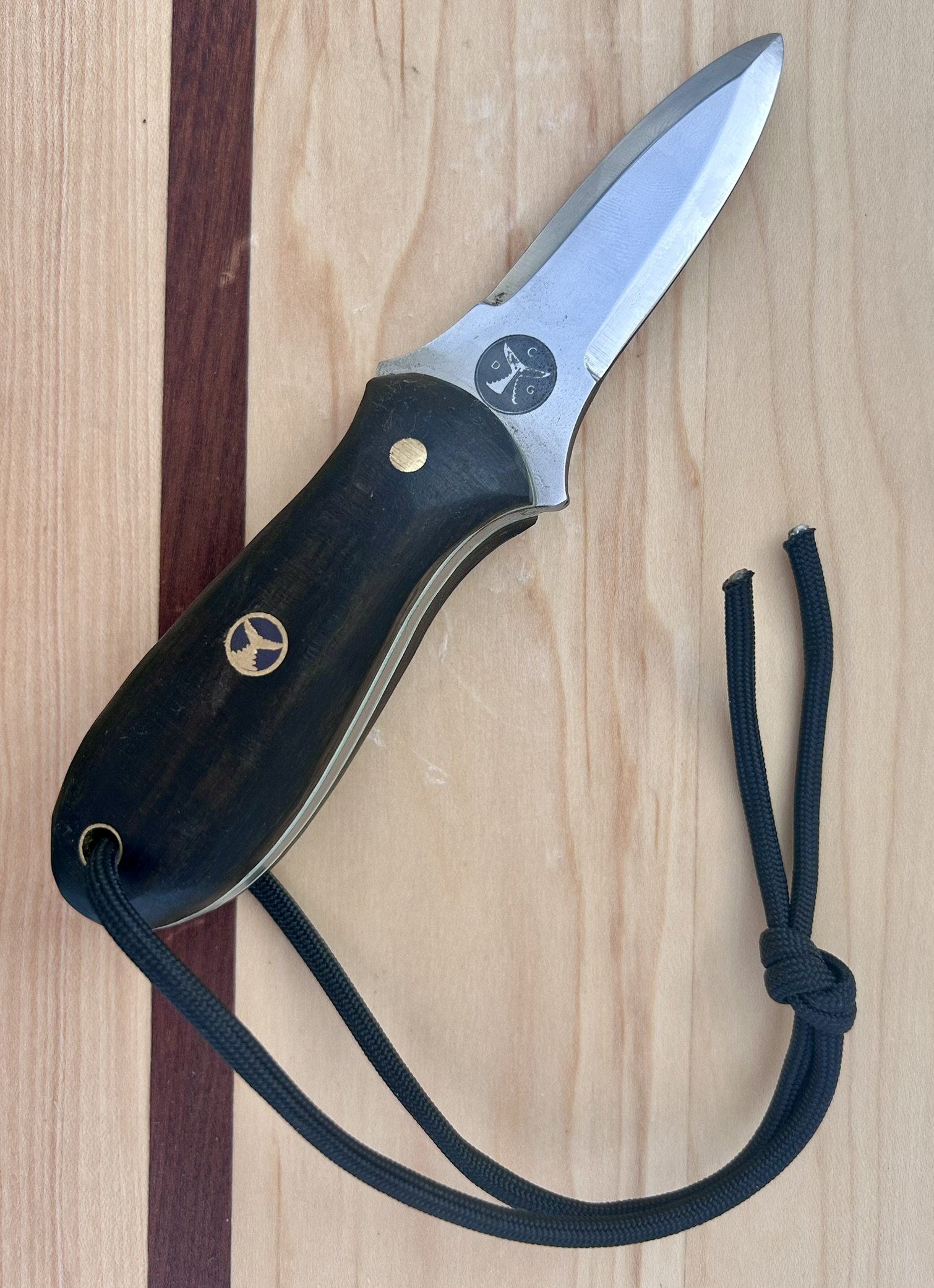 011 - Model One Oyster Knife - Macassar Ebony - Magic