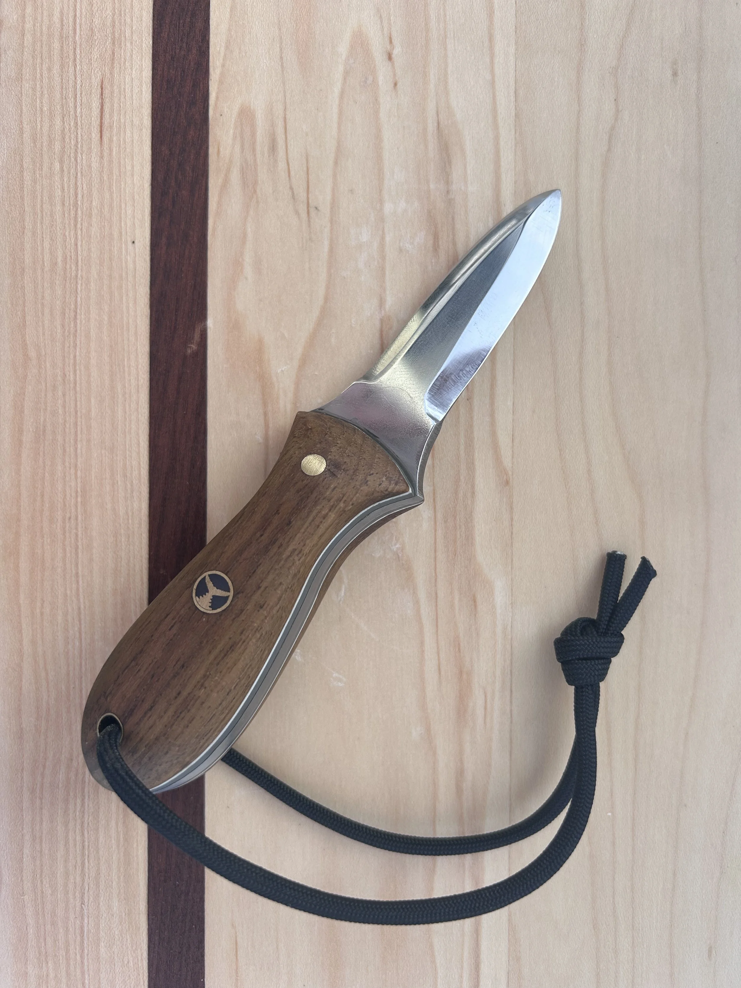 003 - Model One Oyster Knife - Burmese Teak - Touch of Grey