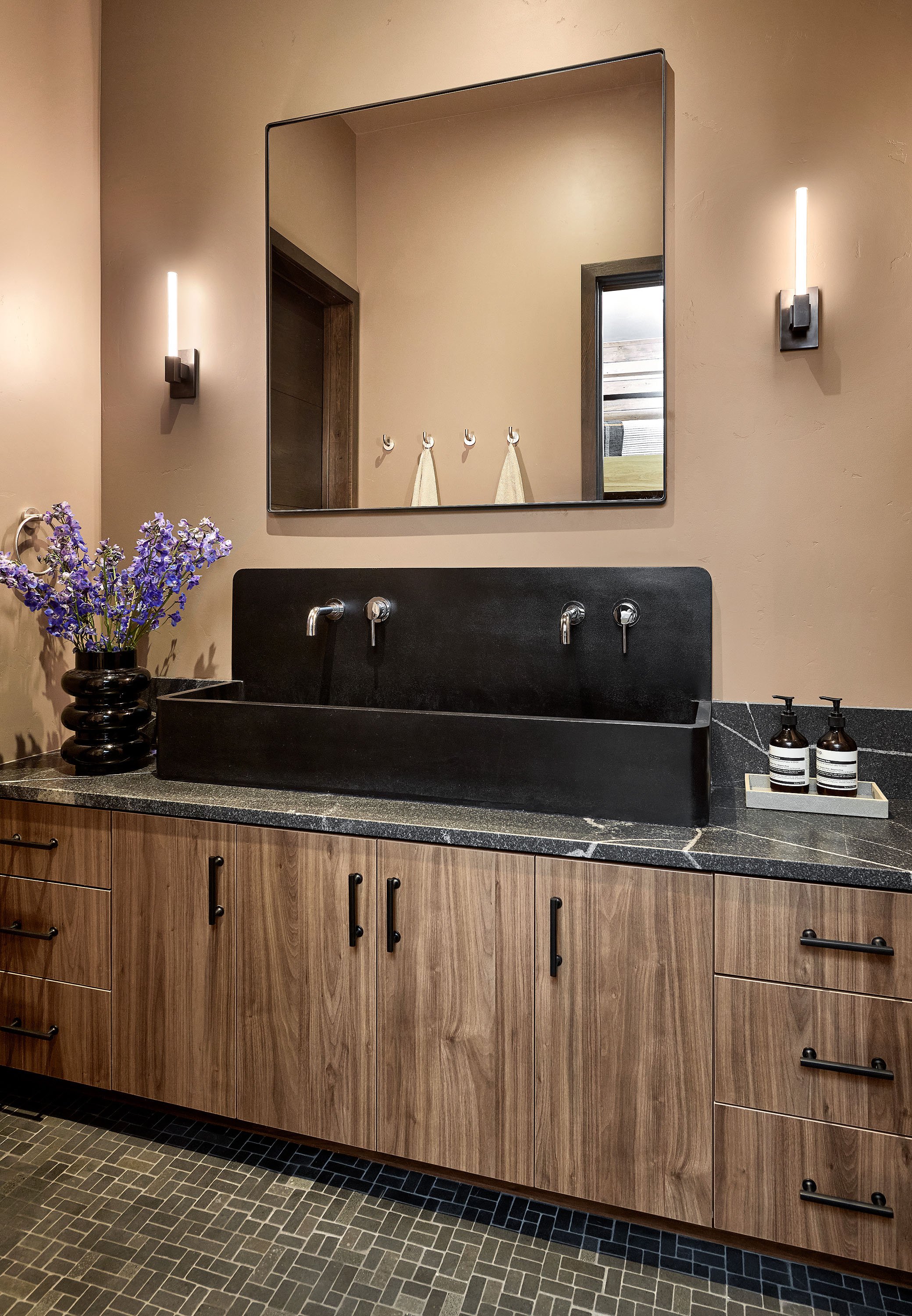 Summit Estates luxury residential interior design by Hinge Interior