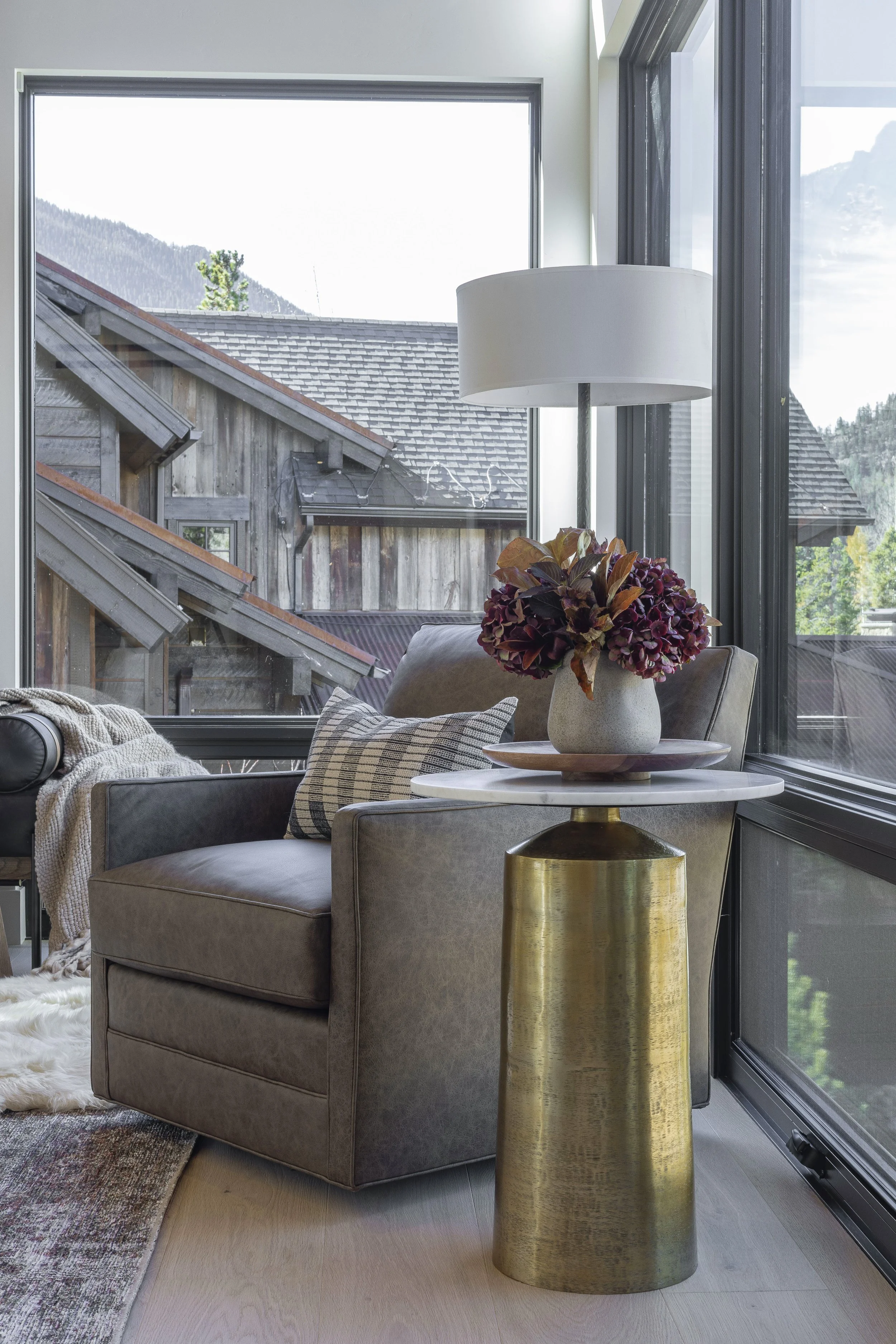 Windflower luxury residential interior design by Hinge Interior