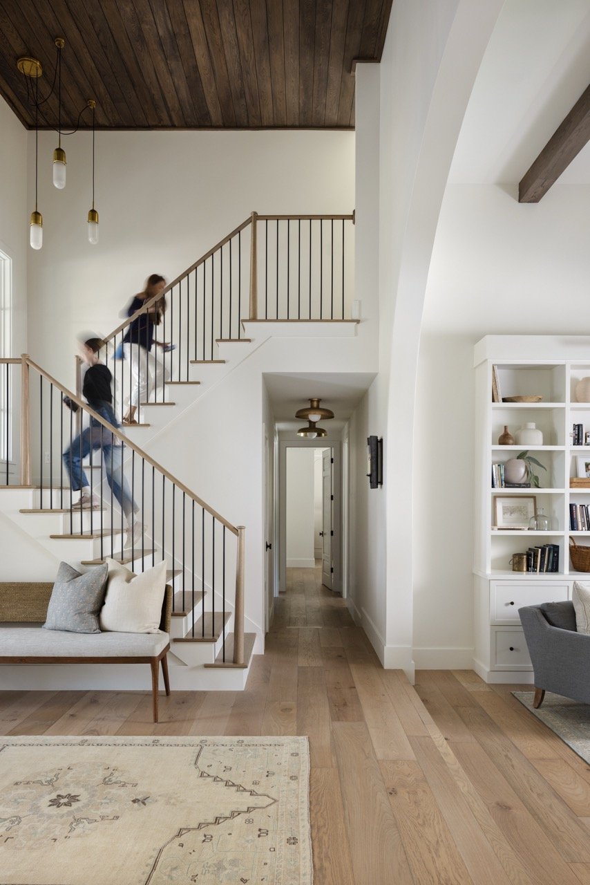 AMH Down Lakeview 105 Large.jpeg