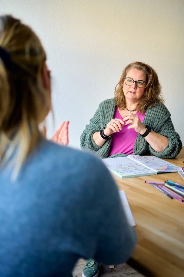HR-TalentMentor-Heike im Gespräch mit Kundin für Bewerbungstexte