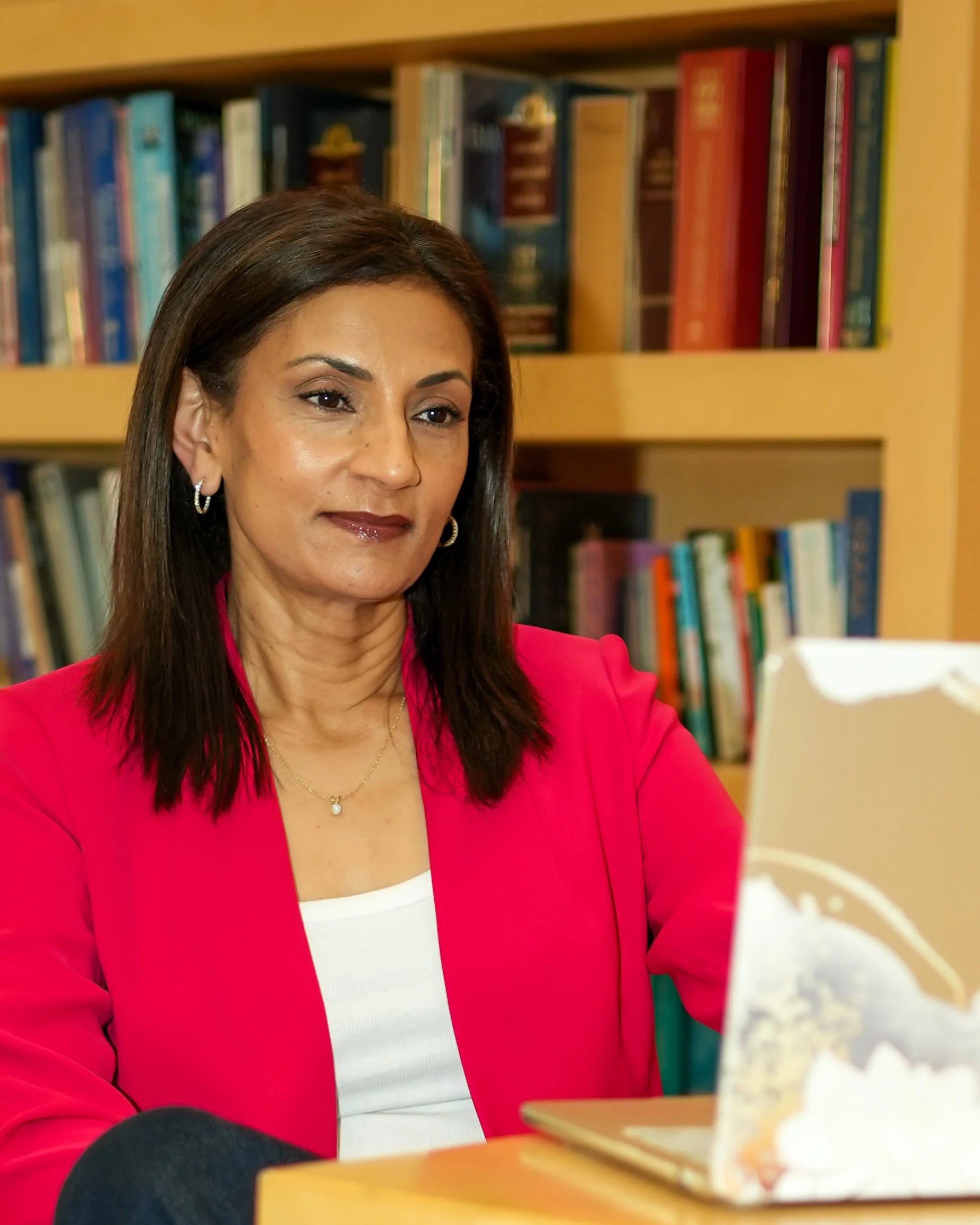 Poornima professional headshot - library.