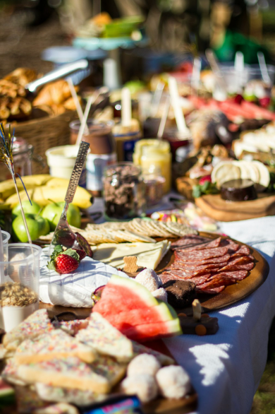 Grazing Tables (Full Styling + Setup)