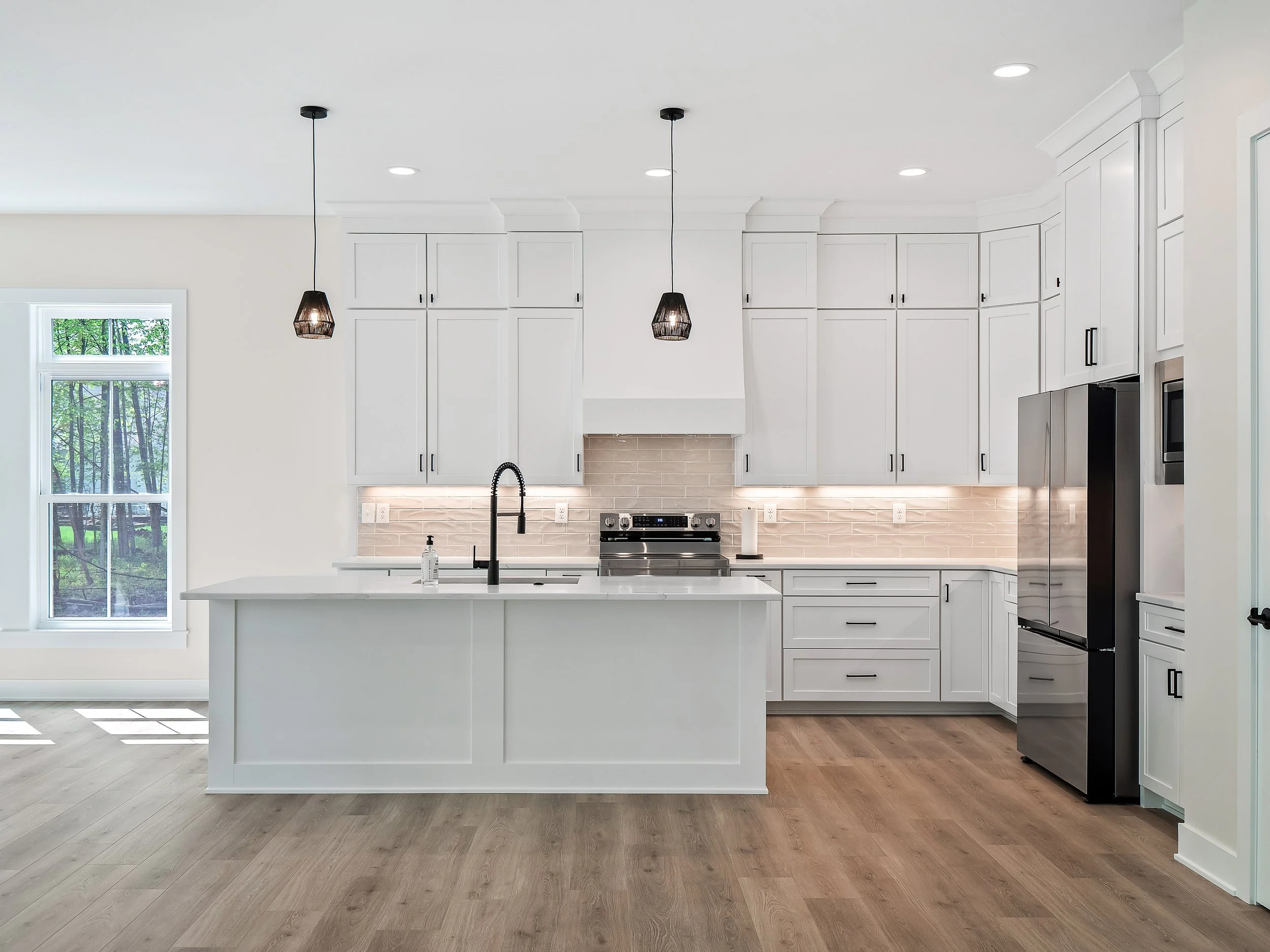 31785WoodbridgeWay-13.jpg