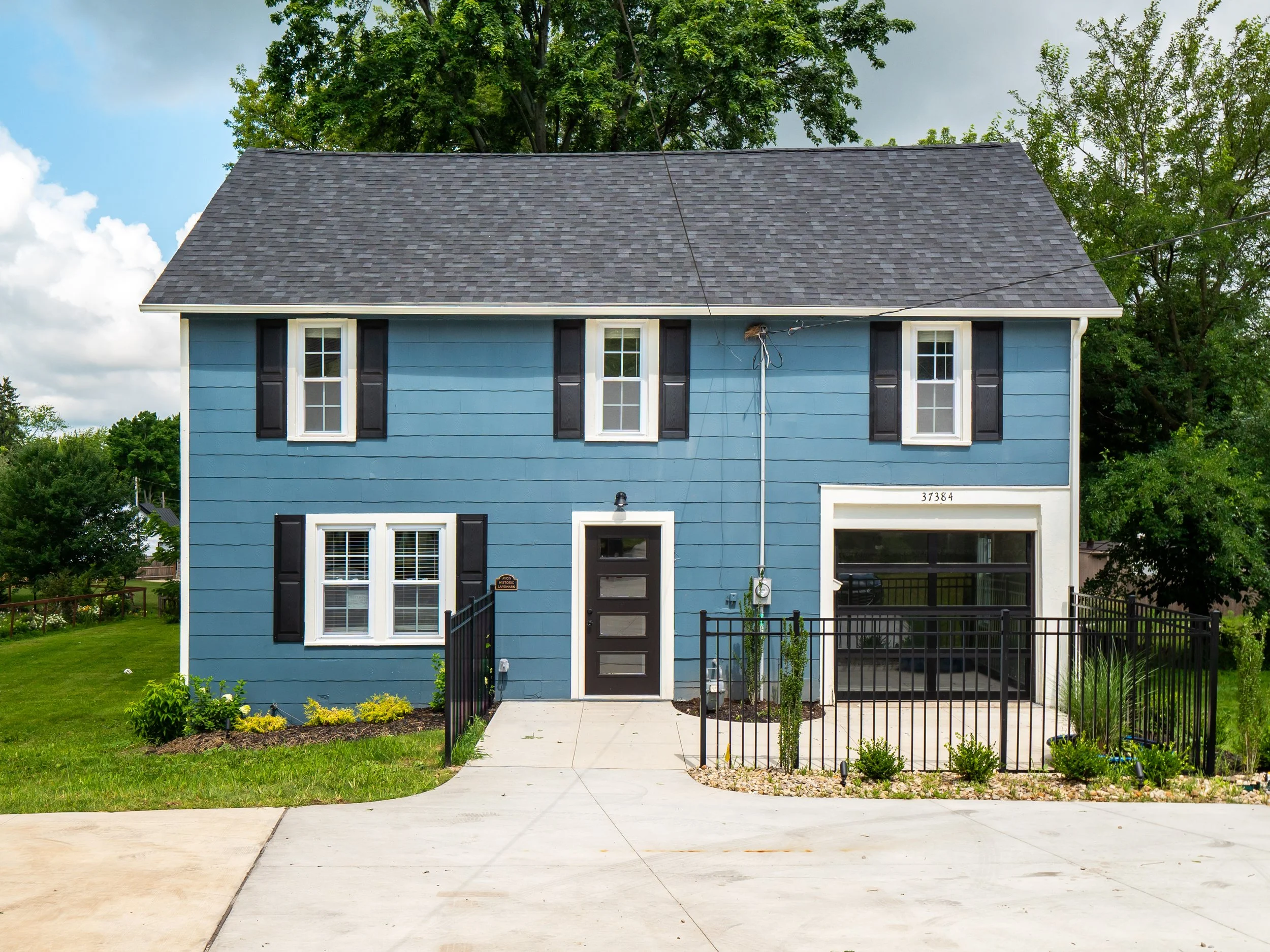 DetroitBlueHouse-1.jpg