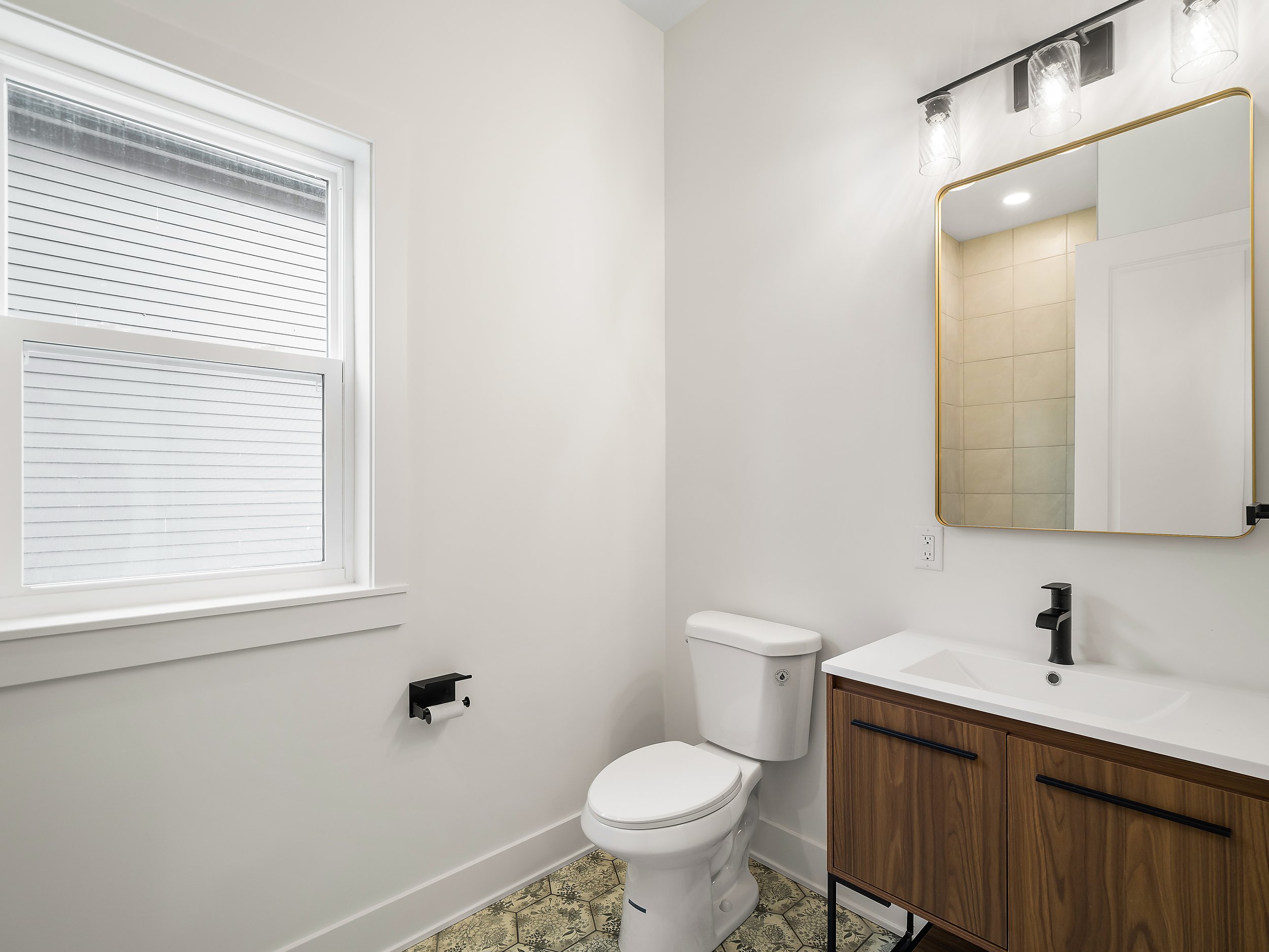 1782 W50th-45.jpg