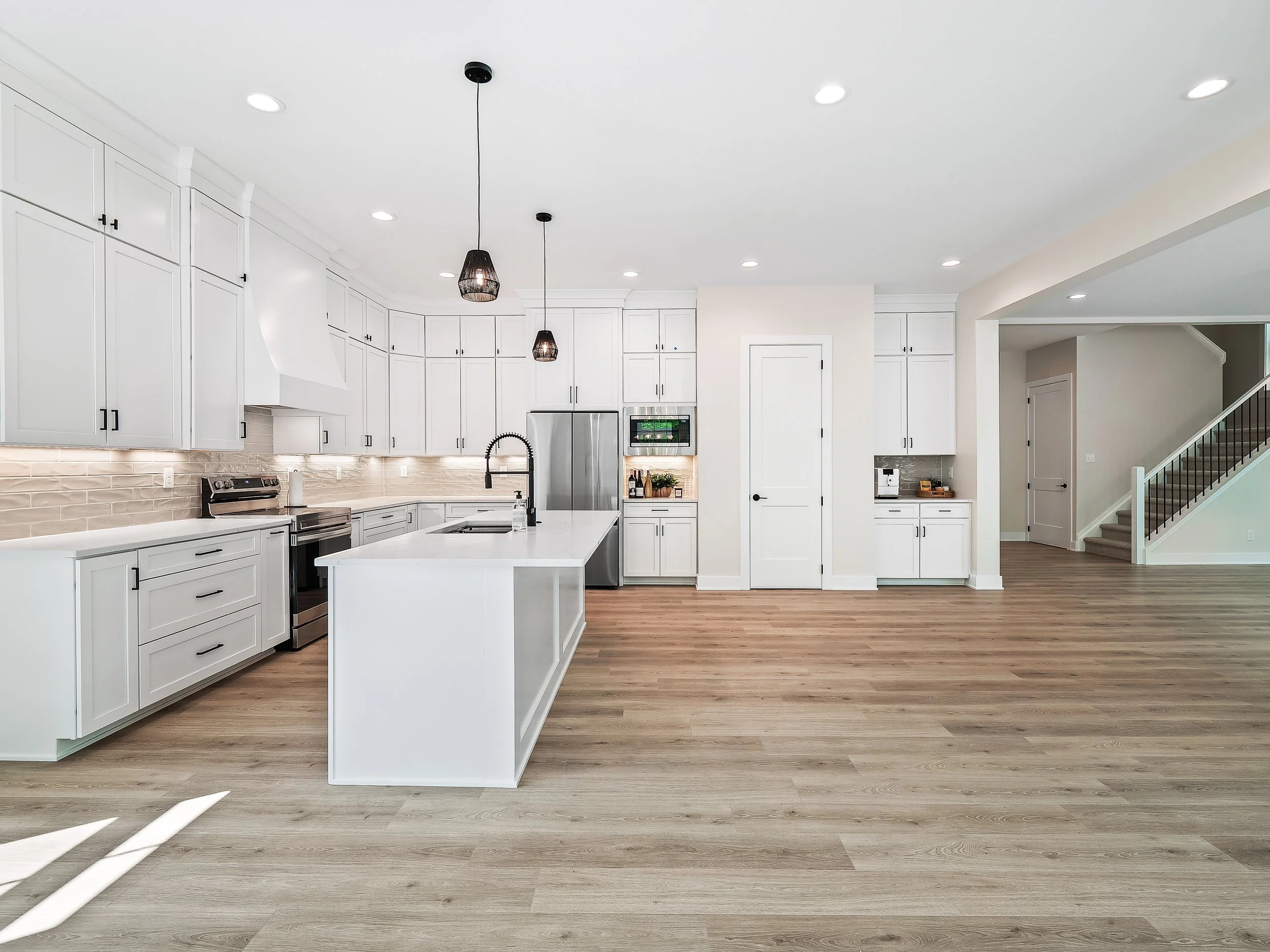 31785WoodbridgeWay-17.jpg