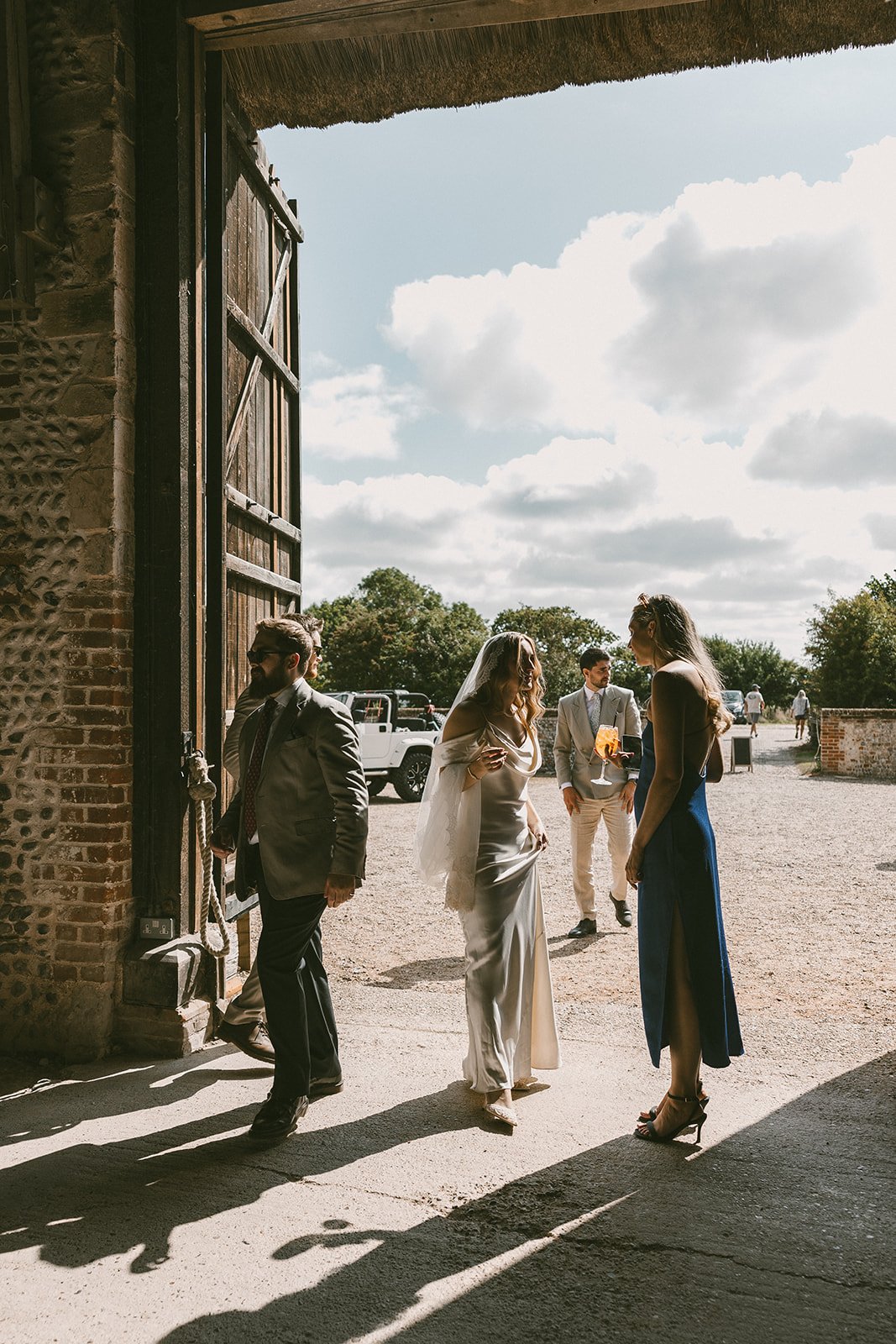 documentary-wedding-photogrpaher-uk-tash-harry26.jpg