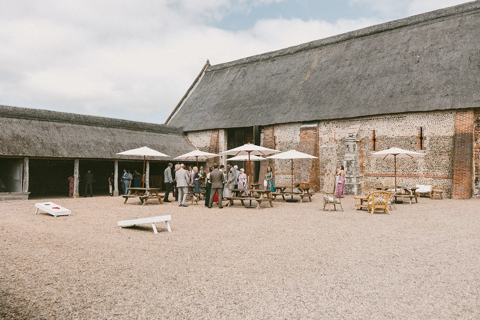 documentary-wedding-photogrpaher-uk-tash-harry15.jpg