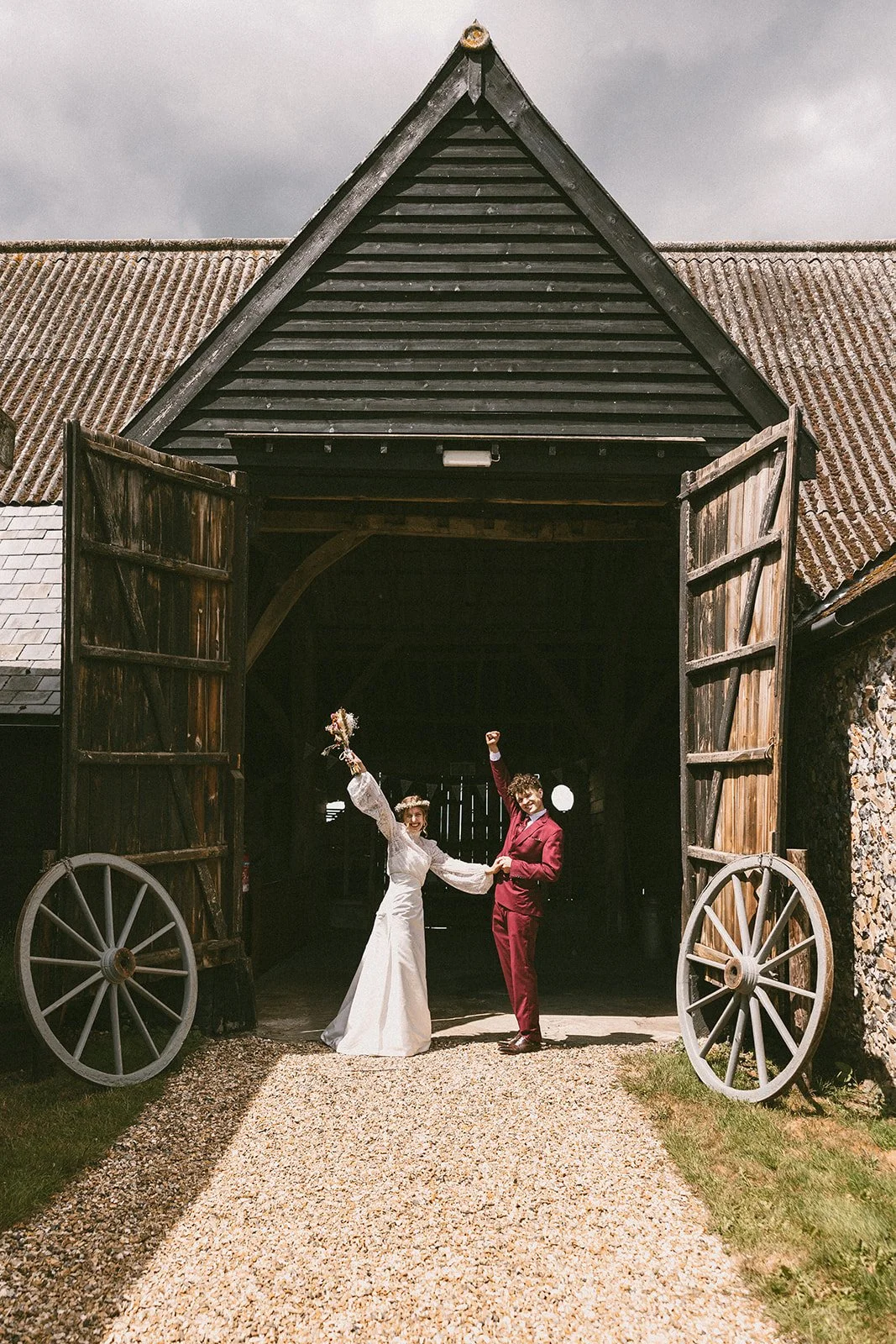 documentary-wedding-photogrpaher-uk-elizabeth-kyran17.jpg