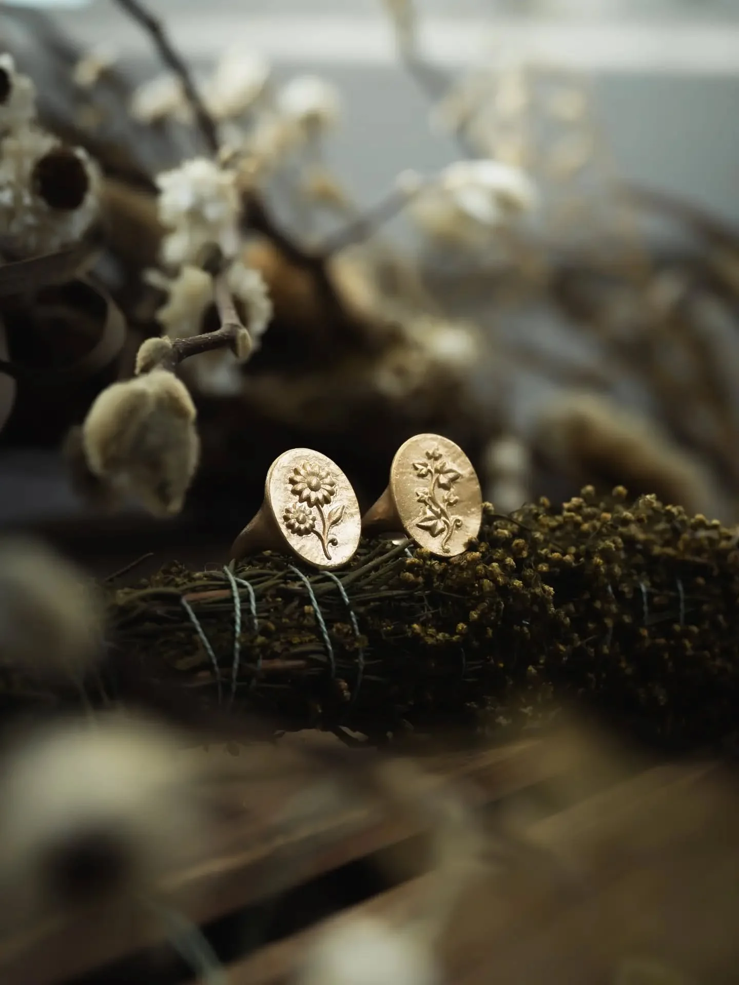 Thank you Lisa.

---

Bespoke pair of the iconography signet rings featuring ivy and a daisy in  gold vermeil.